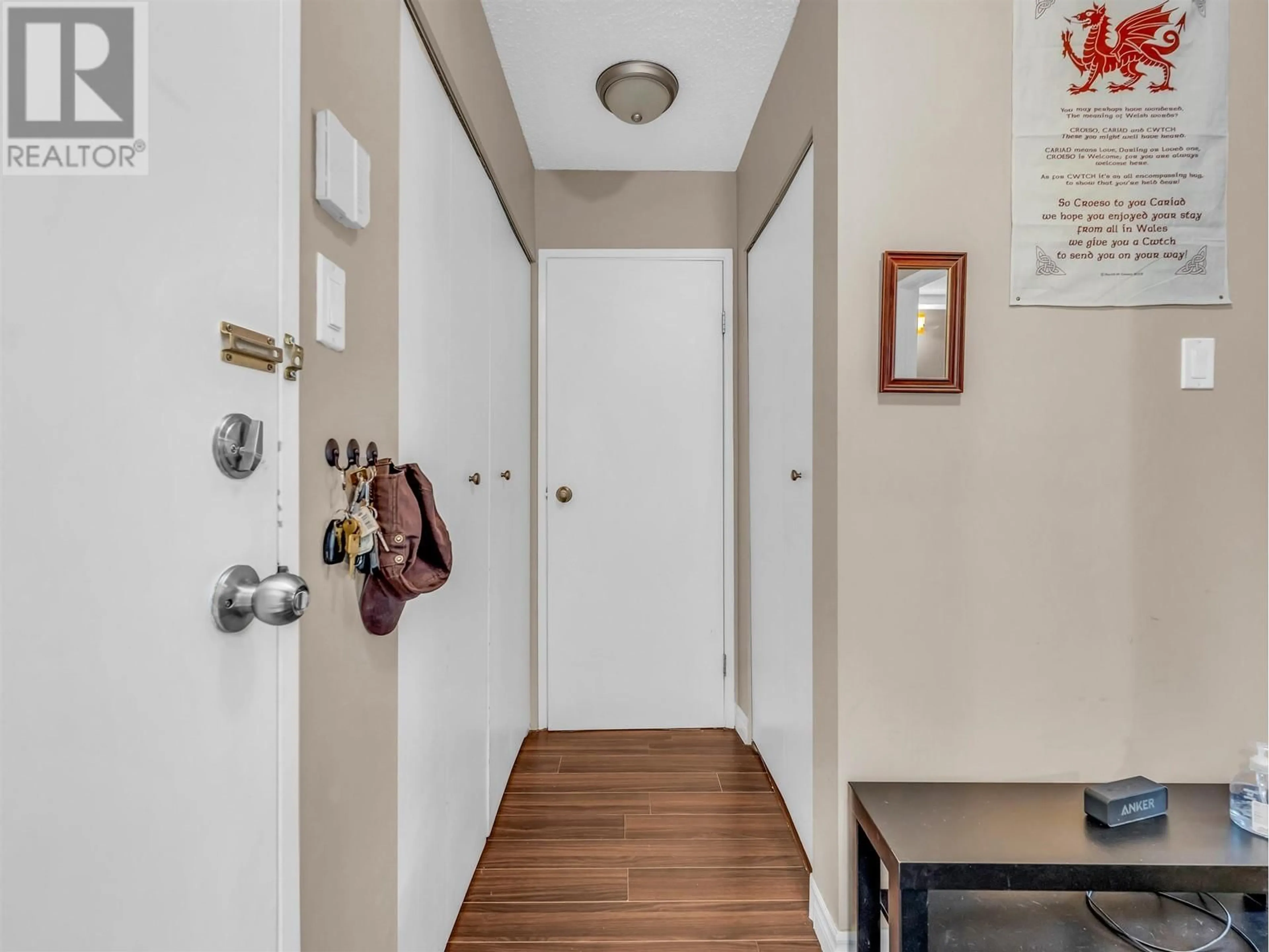 Indoor entryway for 121 - 8460 ACKROYD ROAD, Richmond British Columbia V6X3E9