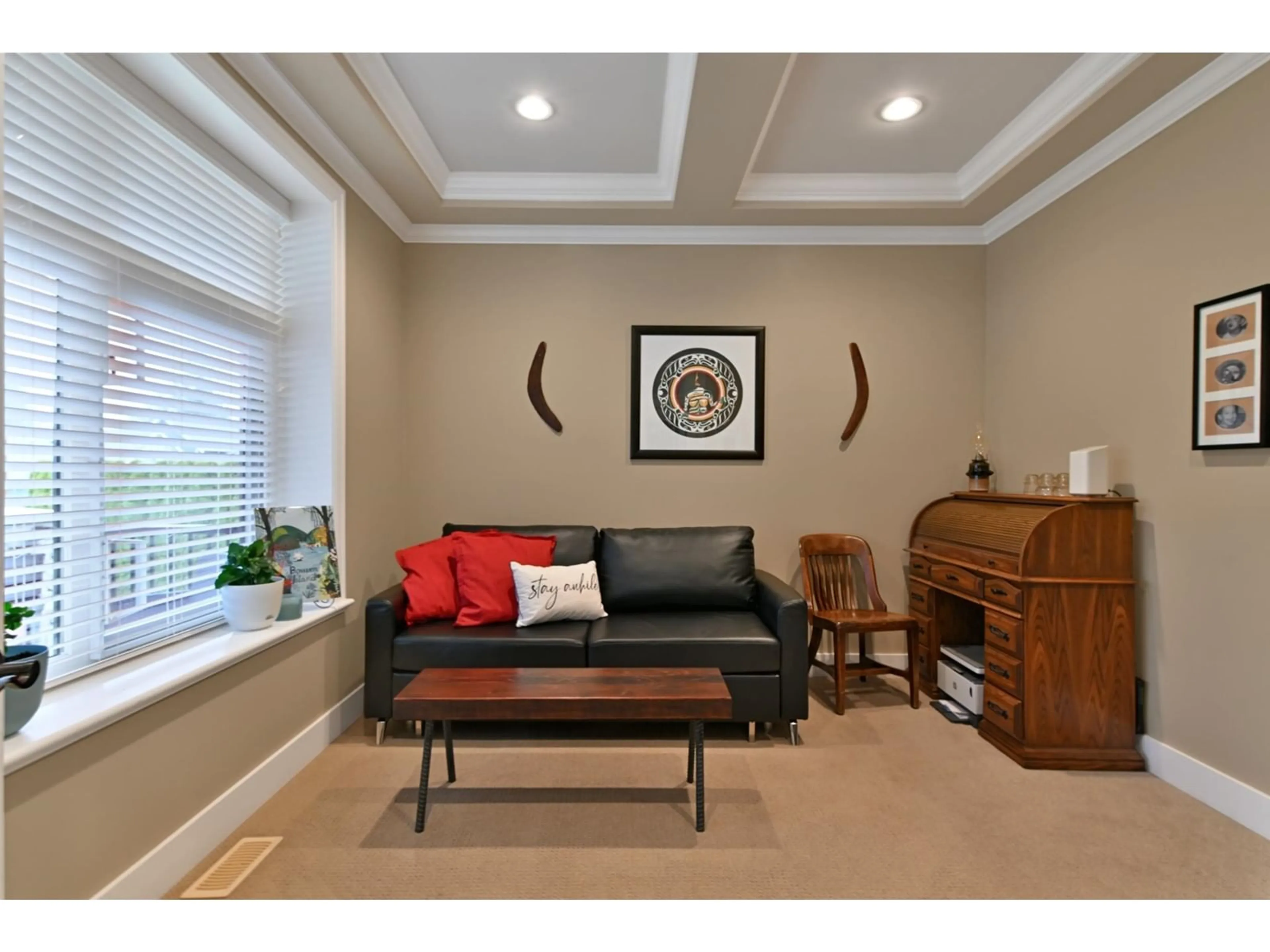 Living room with furniture, wood/laminate floor for 84 - 14500 MORRIS VALLEY, Mission British Columbia V0M1A1
