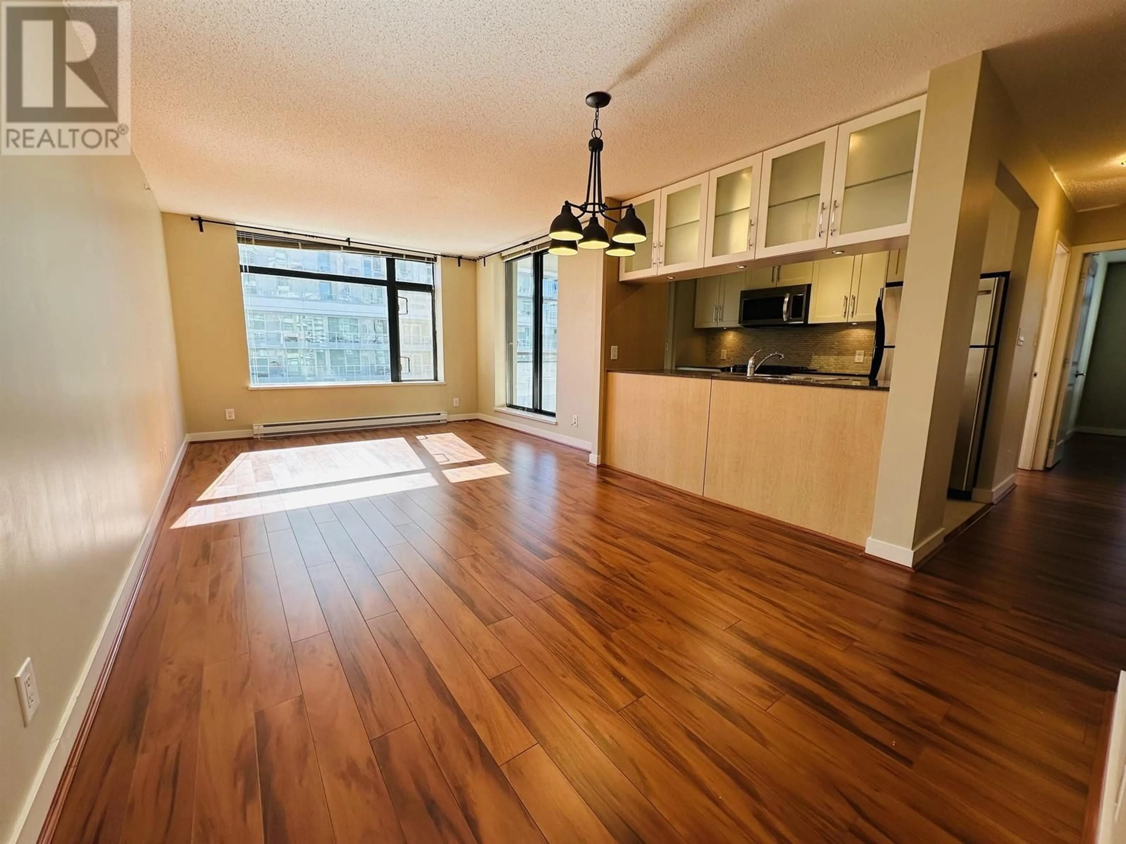 A pic of a room for 906 - 6351 BUSWELL STREET, Richmond British Columbia V6Y0A4