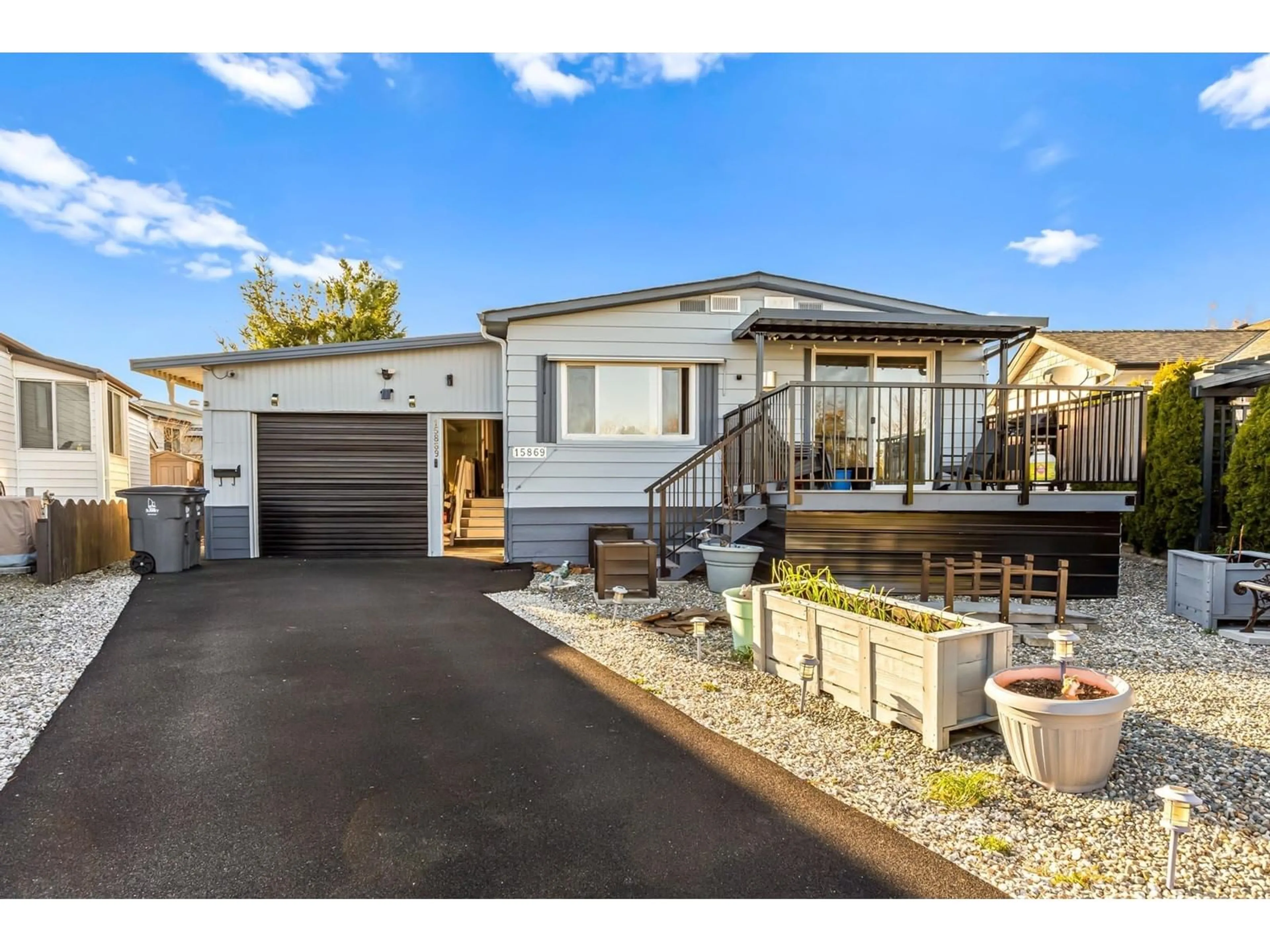 Home with vinyl exterior material, street for 15869 YORKSHIRE, Surrey British Columbia V4A5K7
