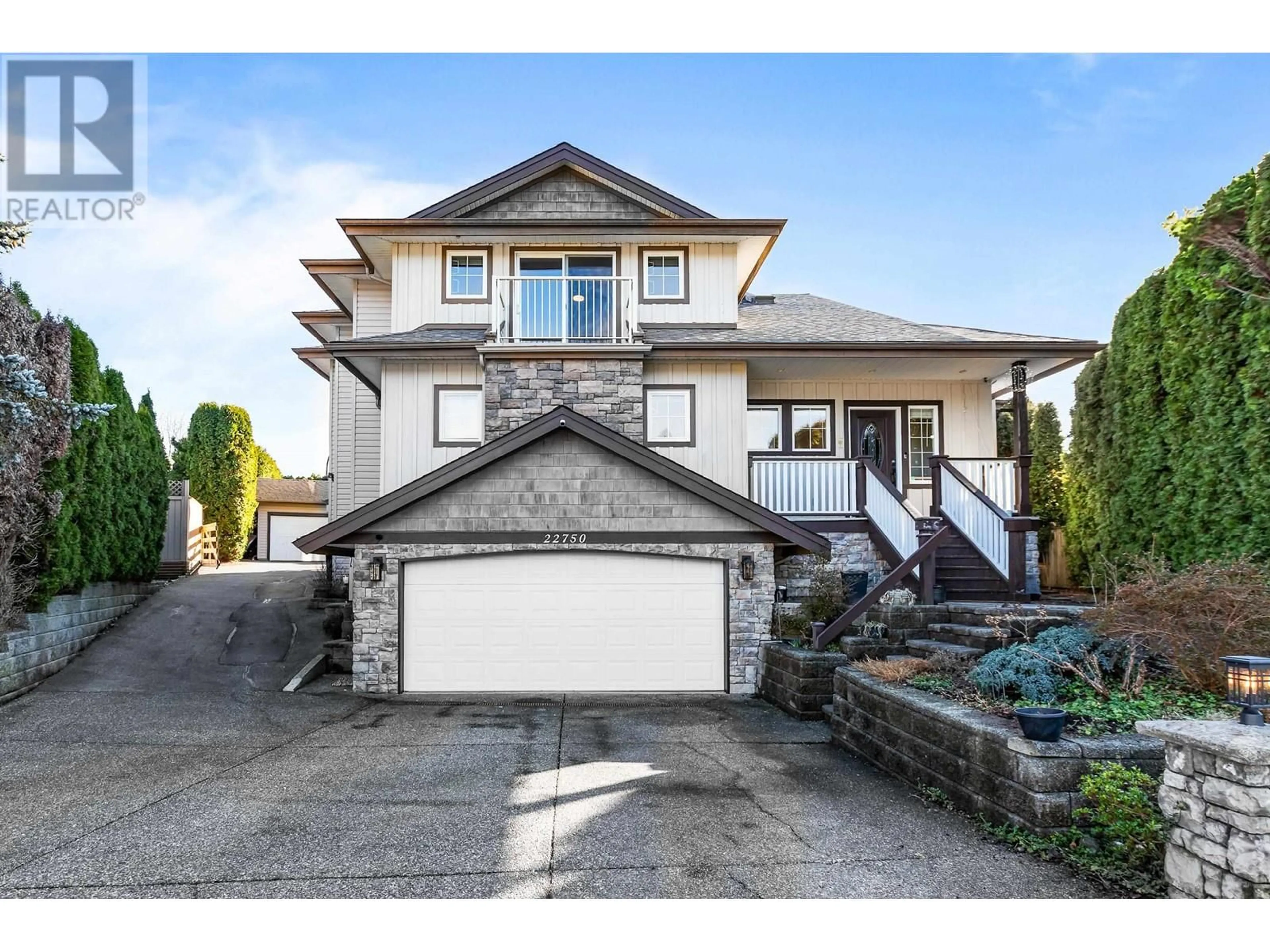 Home with vinyl exterior material, street for 22750 125A AVENUE, Maple Ridge British Columbia V2X3T8