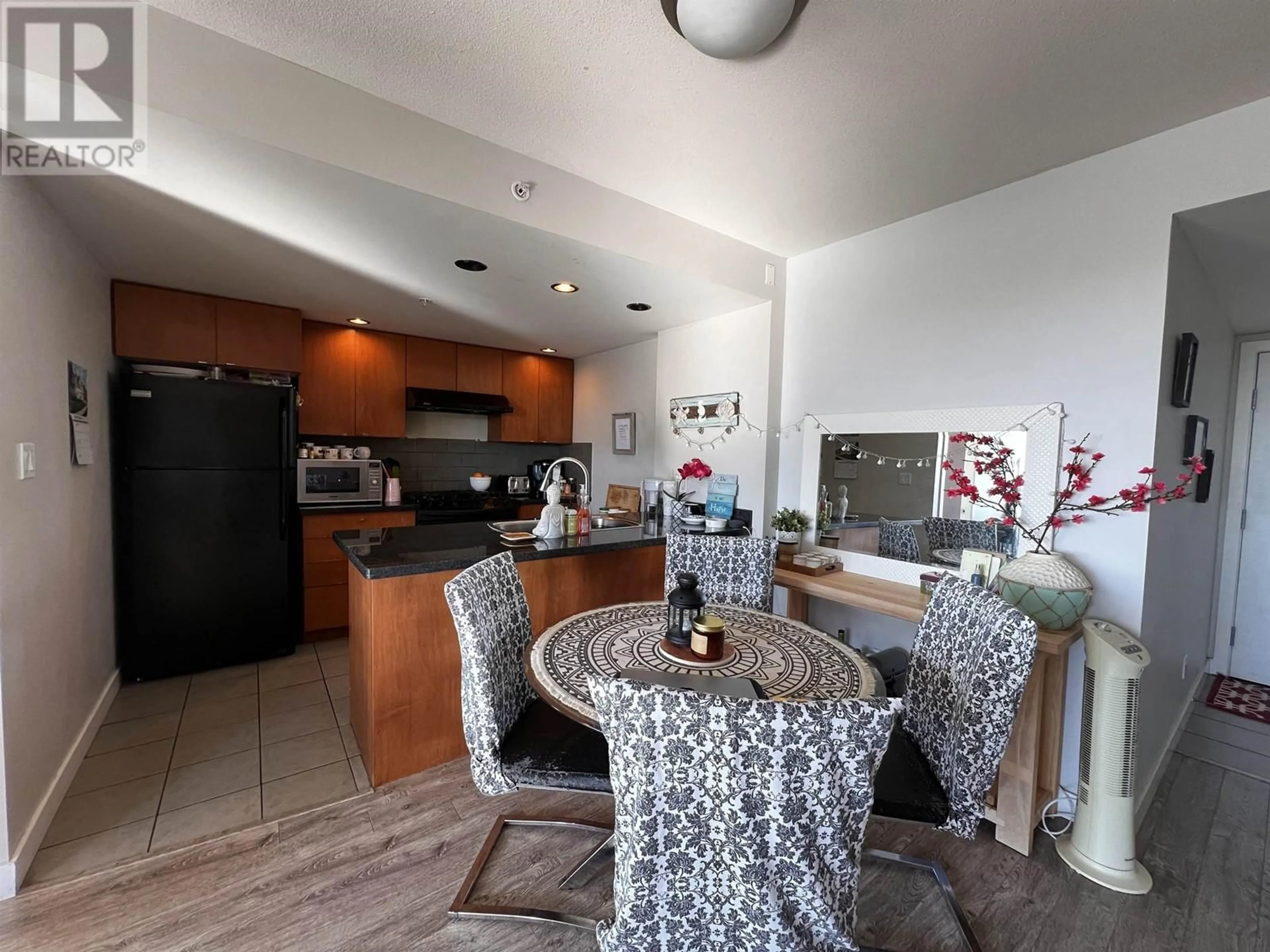 Open concept kitchen, unknown for 1708 - 9133 HEMLOCK DRIVE, Richmond British Columbia V6Y4J9