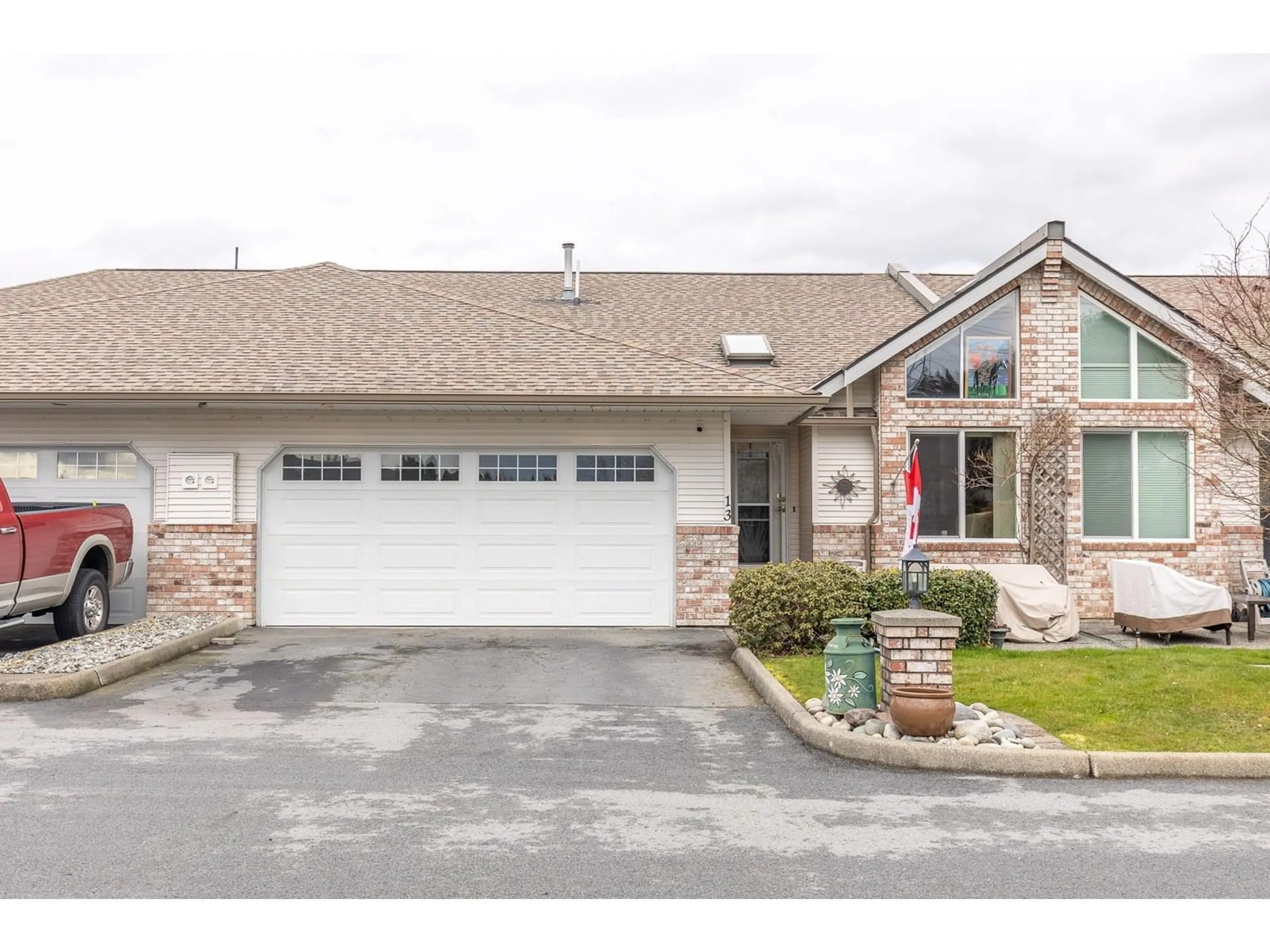 Unknown for 13 - 35035 MORGAN, Abbotsford British Columbia V2S5T7
