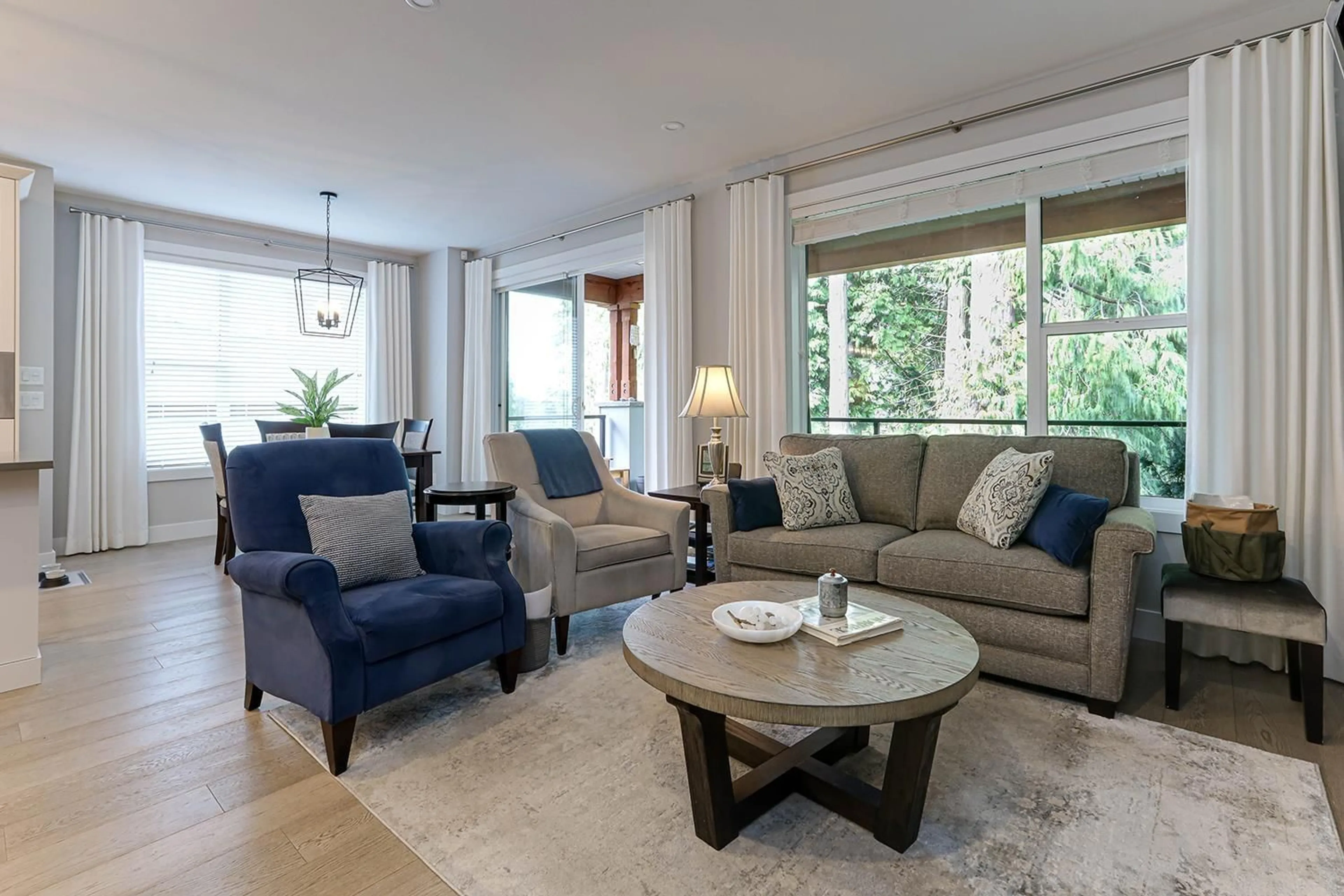 Living room with furniture, unknown for 46 - 3618 150, Surrey British Columbia V3Z0W3