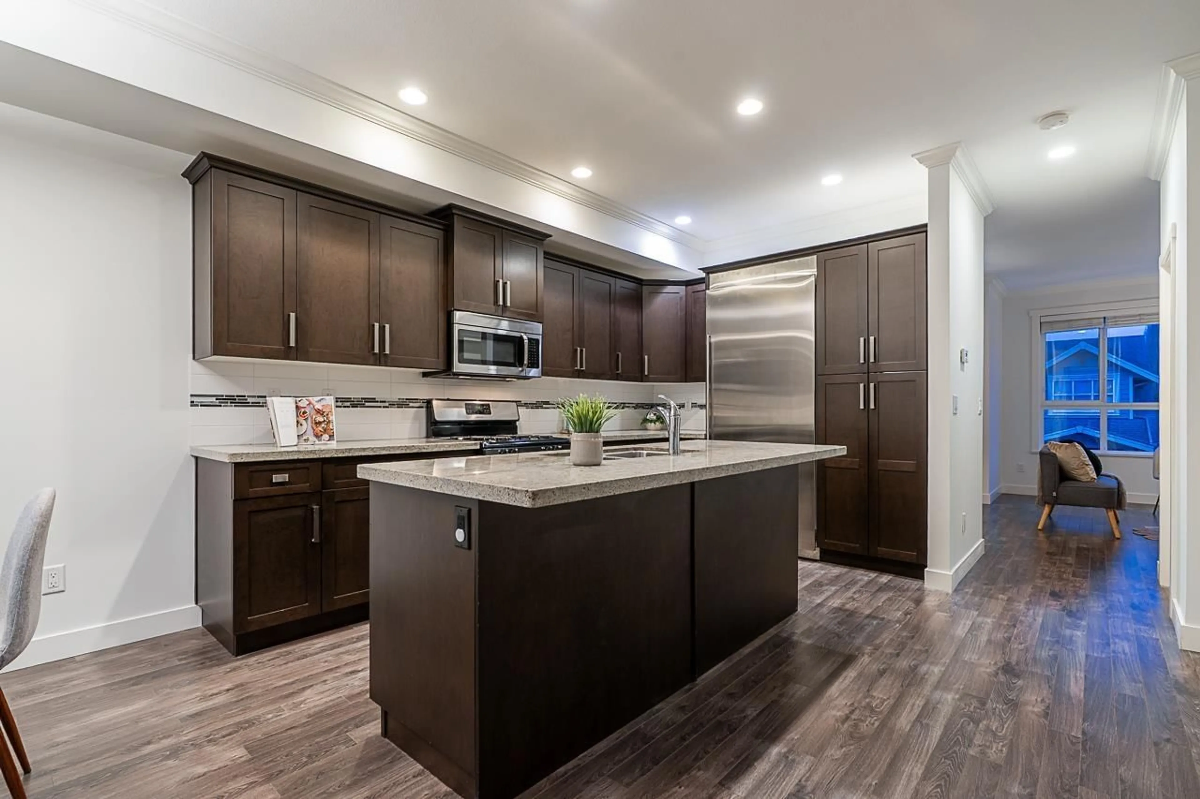 Open concept kitchen, unknown for 58 7848 170 STREET, Surrey British Columbia V4N6M4