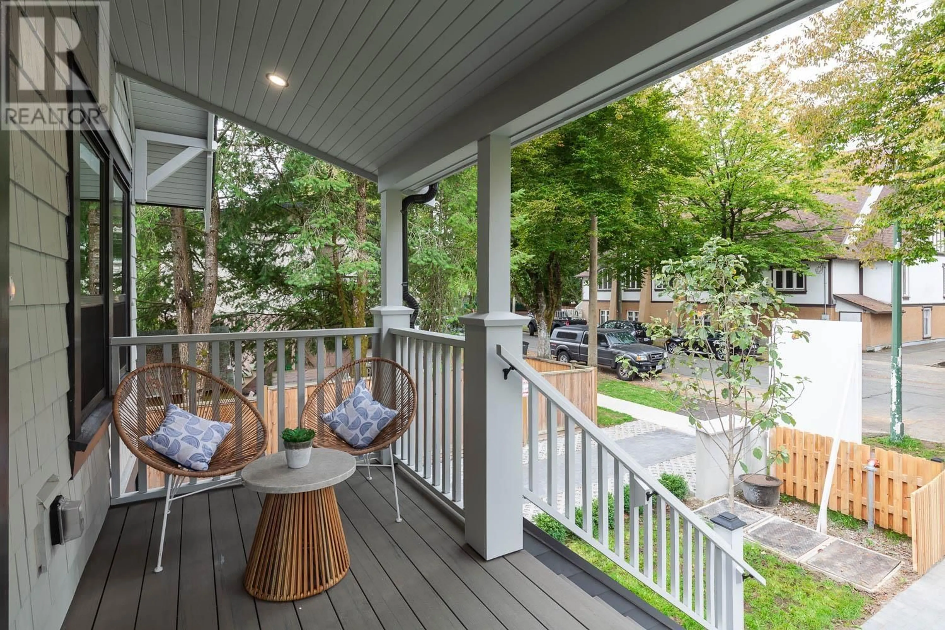 Patio, street for 3372 FLEMING STREET, Vancouver British Columbia V5N3V5