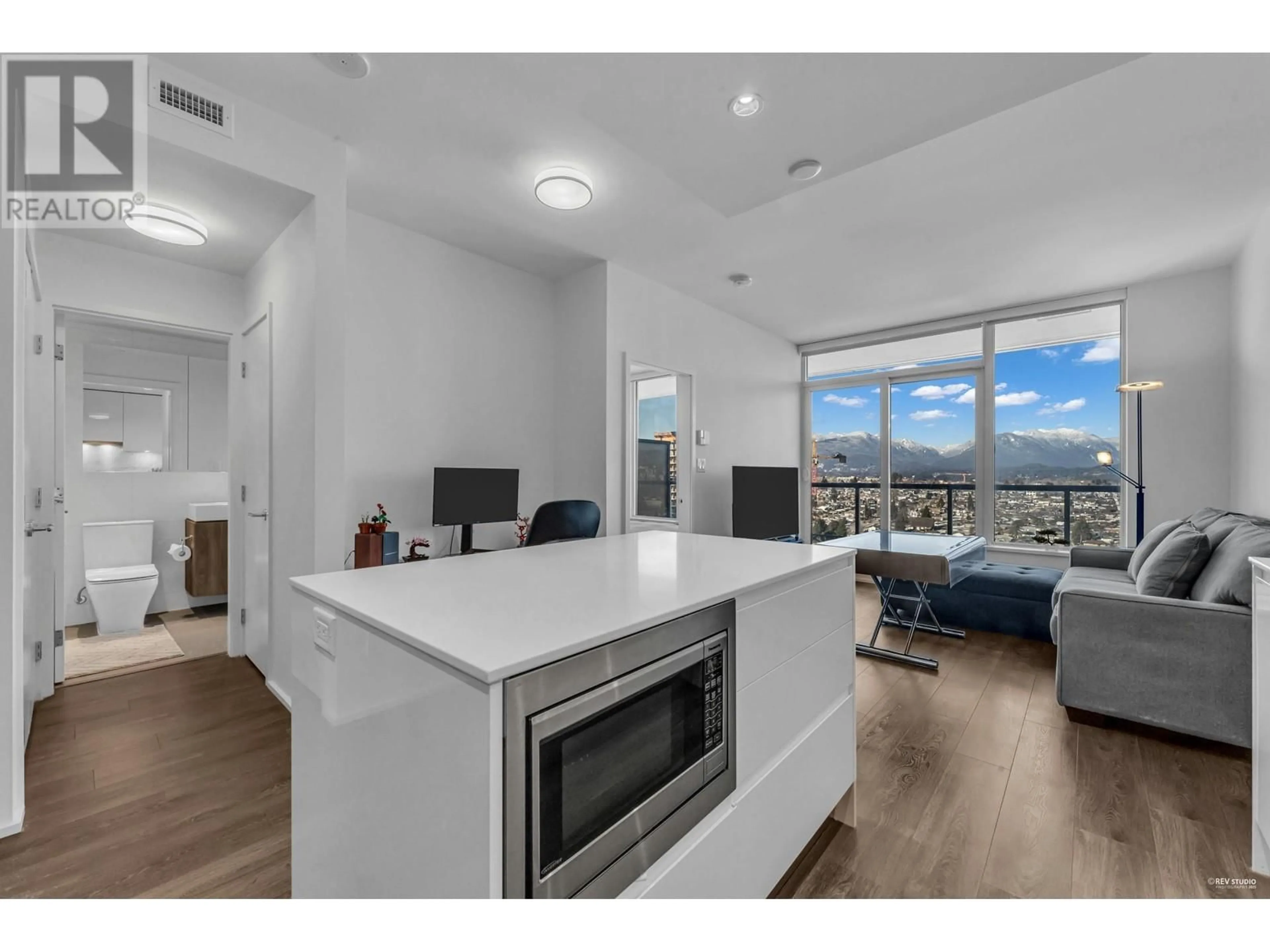Open concept kitchen, unknown for 2111 - 1955 ALPHA WAY, Burnaby British Columbia V5C0K6