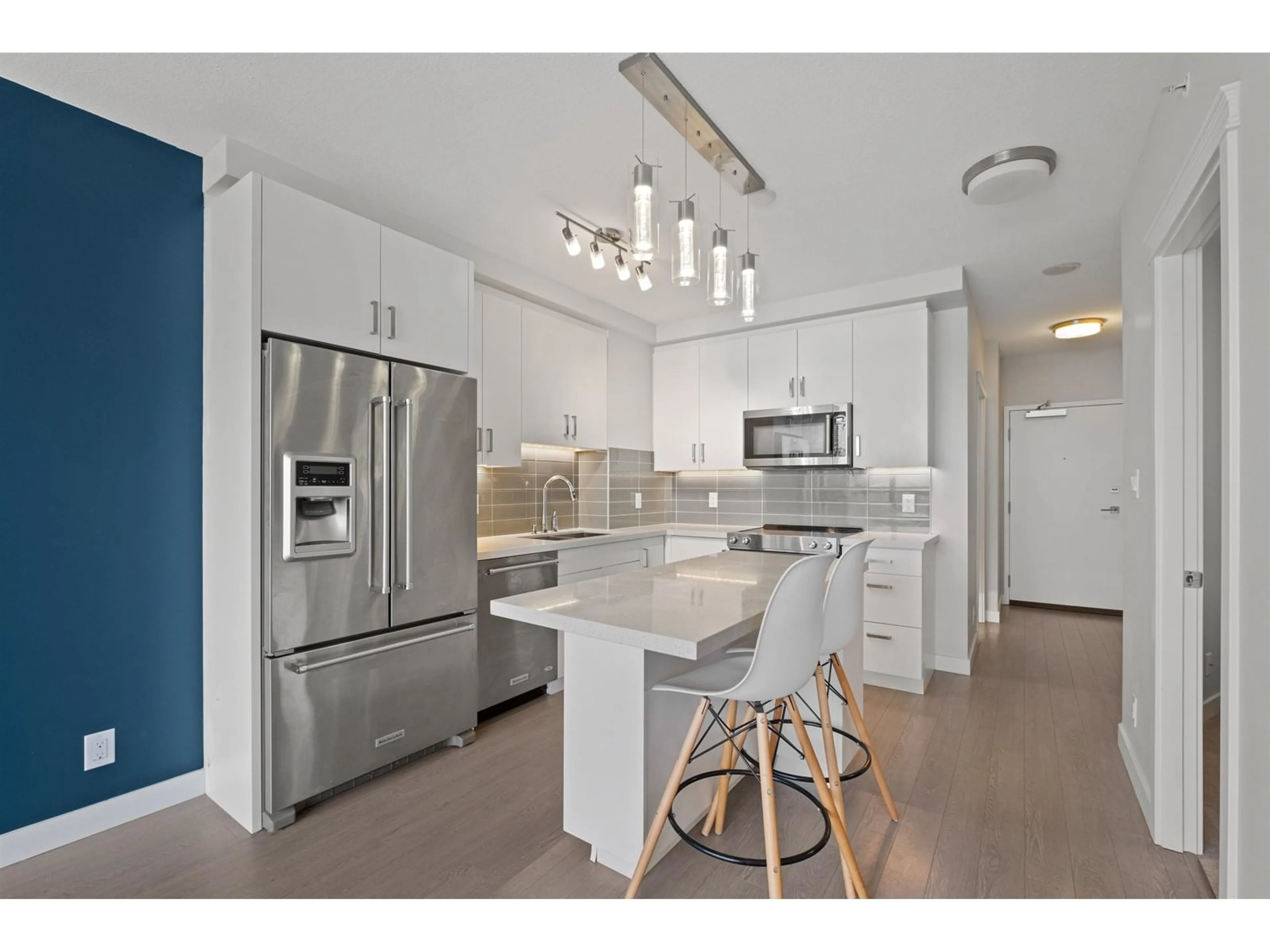 Open concept kitchen, unknown for 1703 - 11967 80, Delta British Columbia V4C0E2