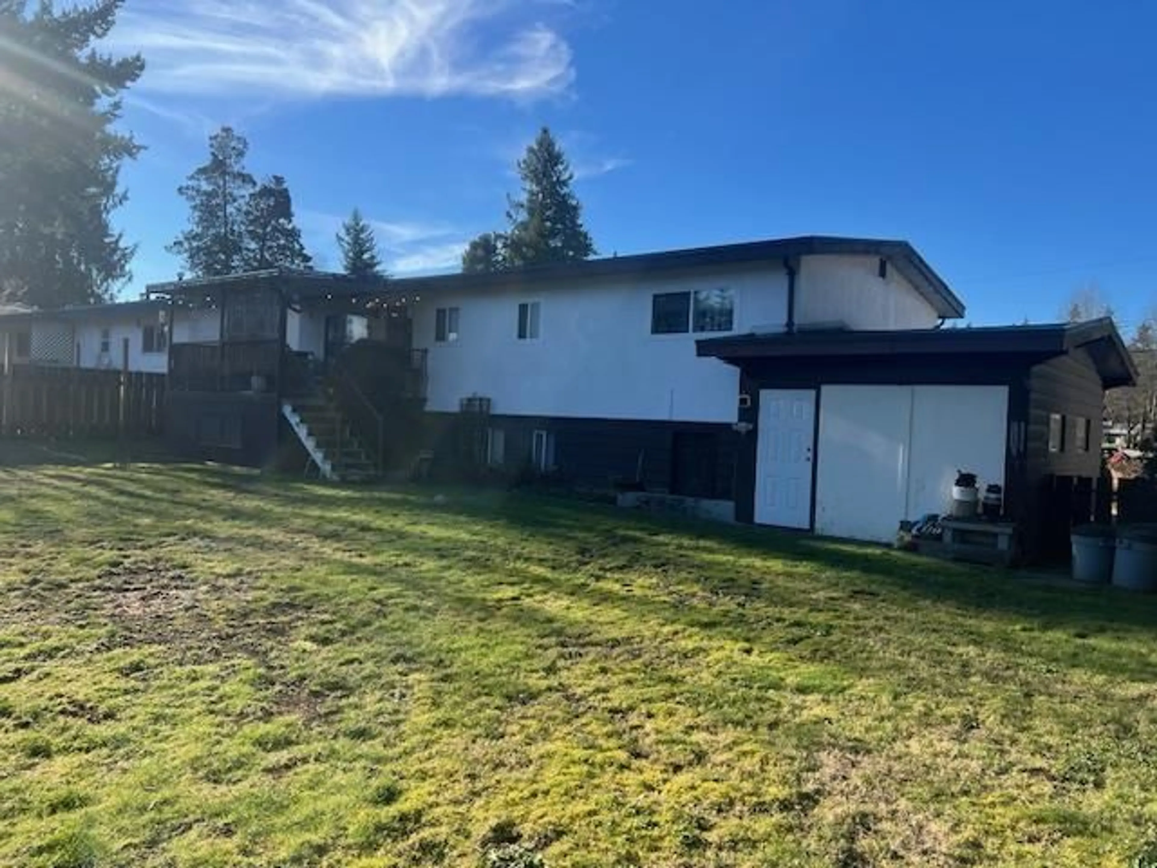 A pic from outside/outdoor area/front of a property/back of a property/a pic from drone, unknown for 1930 WESTBURY AVENUE, Abbotsford British Columbia V2S1C1