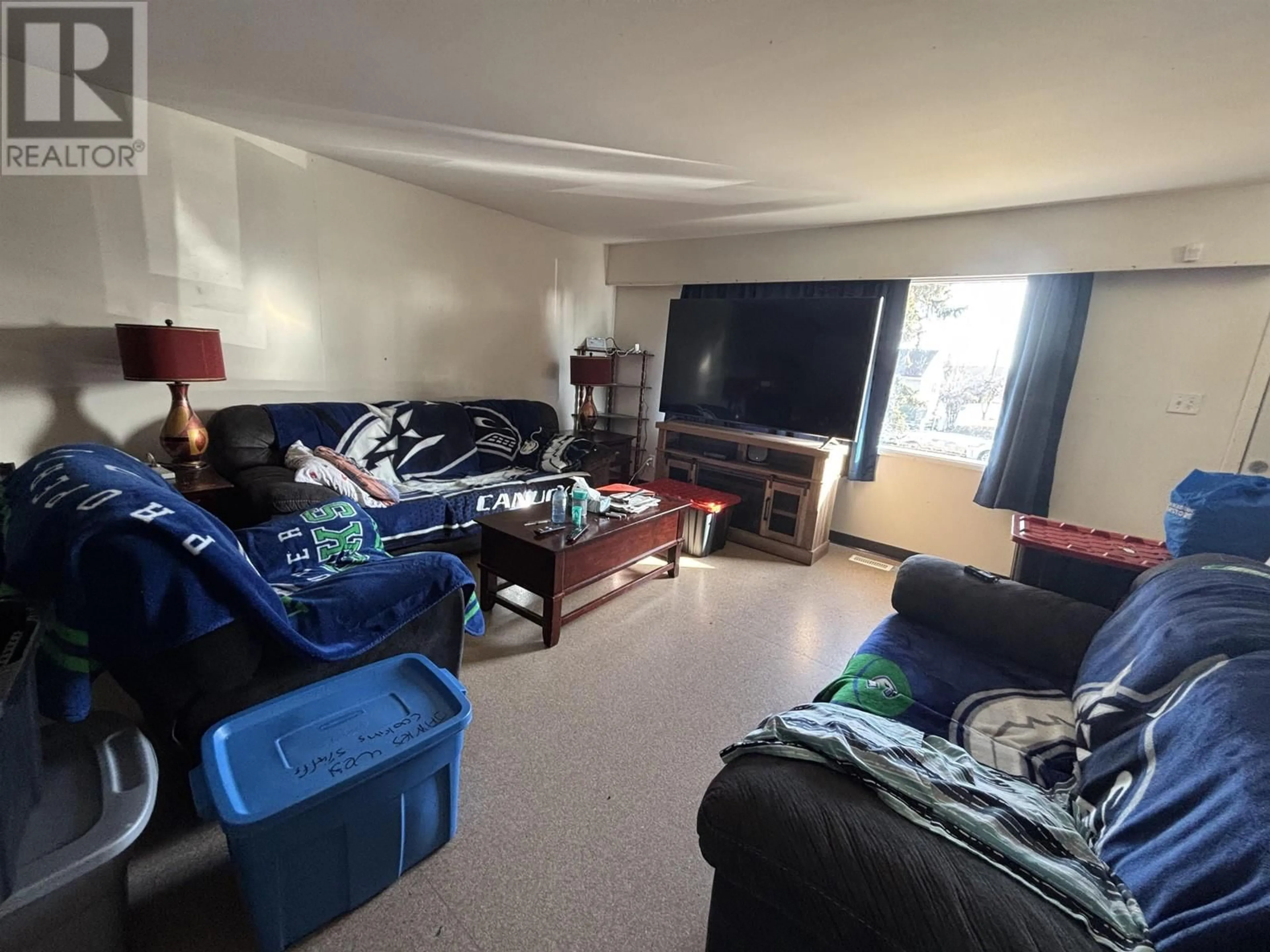 A pic of a room for 887 DOUGLAS STREET, Prince George British Columbia V2M2M6