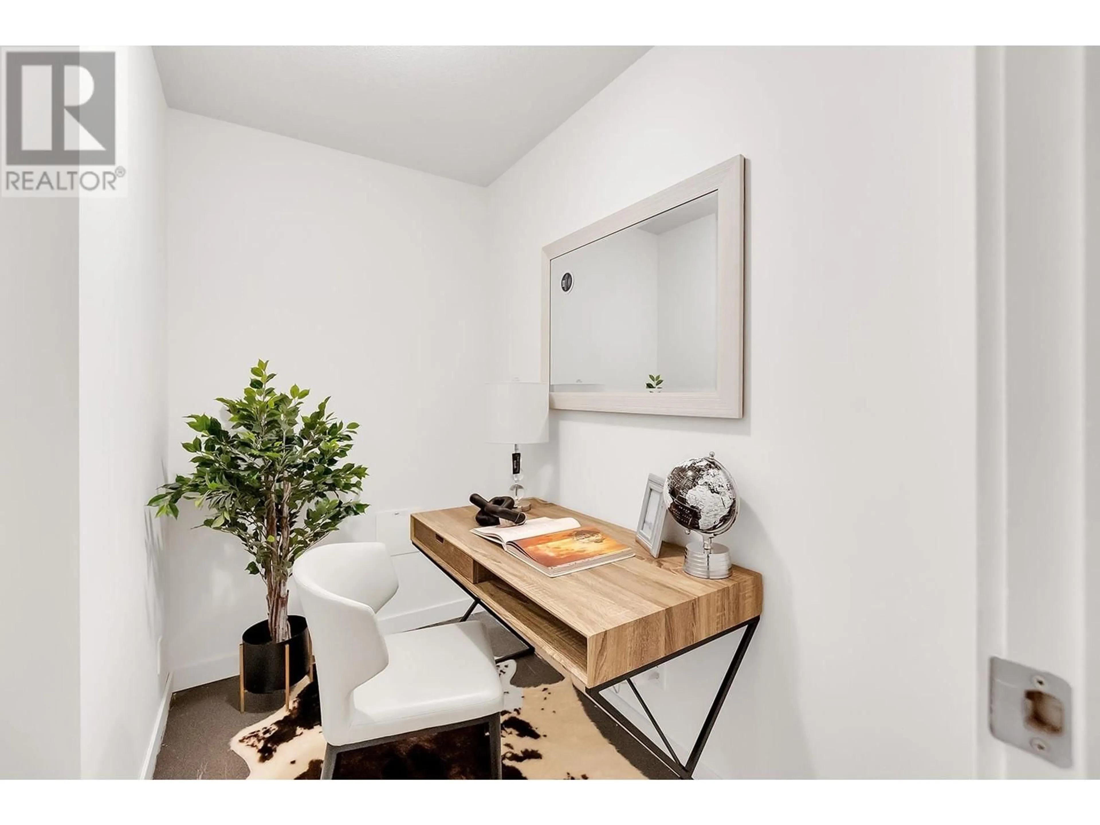 A pic of a room for 2805 131 REGIMENT SQUARE, Vancouver British Columbia V6B1X6