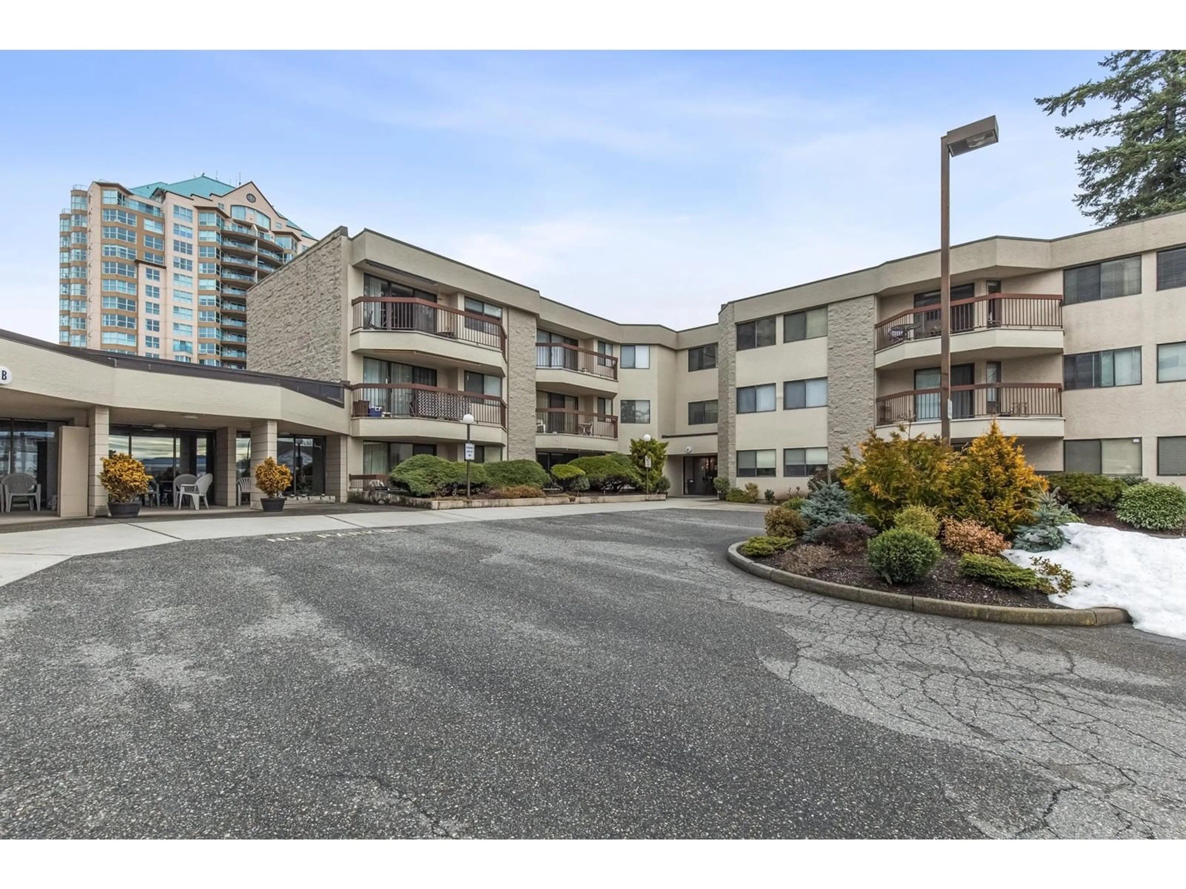 Unknown for 127 - 31955 OLD YALE, Abbotsford British Columbia V2T4N1