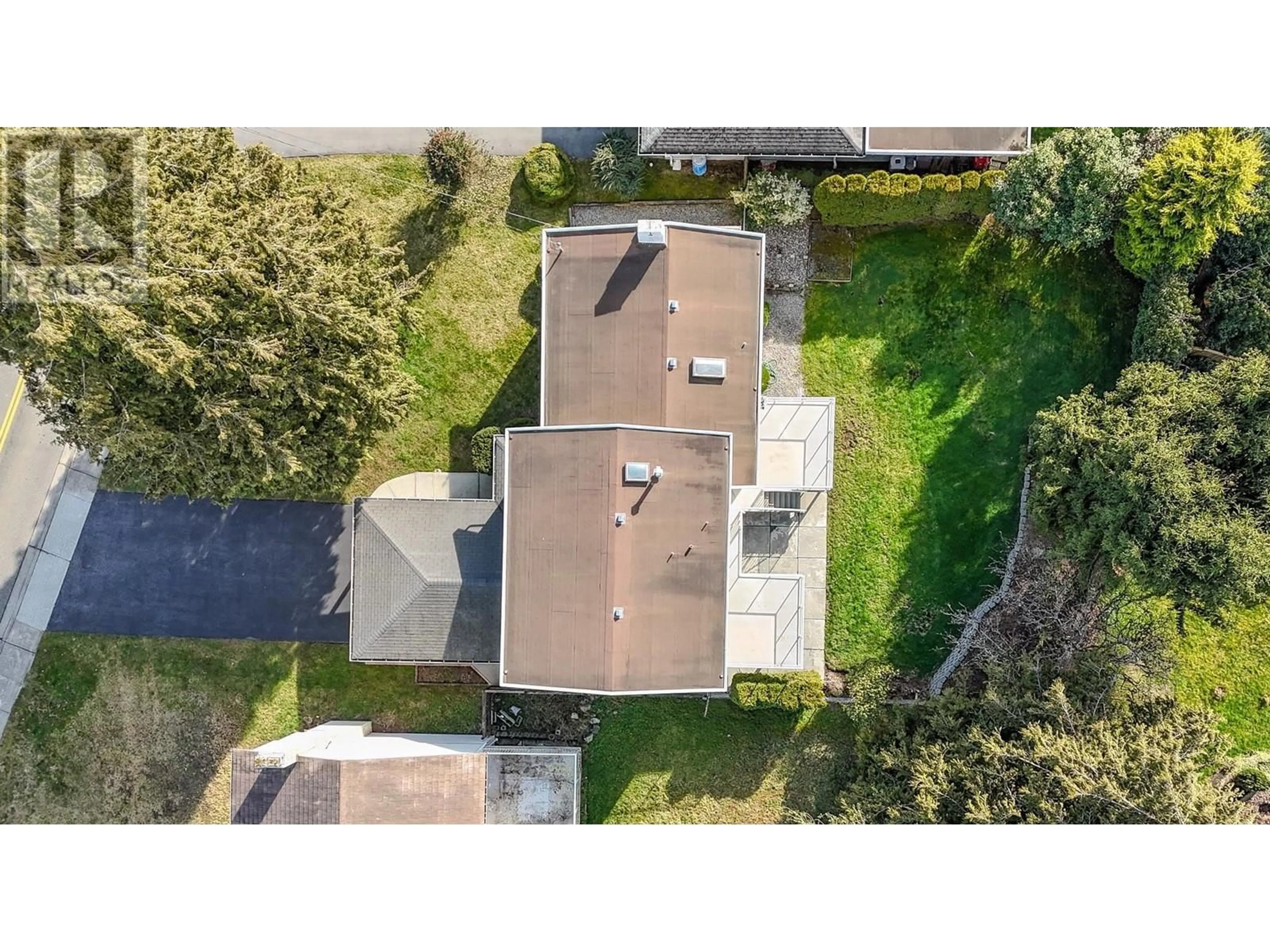 A pic from outside/outdoor area/front of a property/back of a property/a pic from drone, street for 1640 EASTERN DRIVE, Port Coquitlam British Columbia V3C2T4