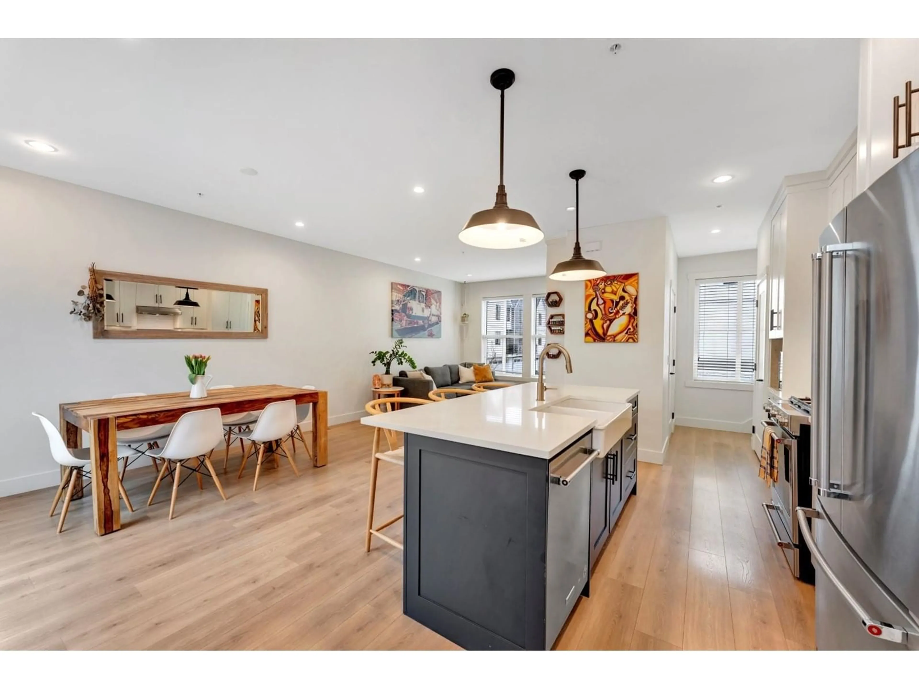 Open concept kitchen, unknown for 2 8450 204 STREET, Langley British Columbia V2Y3M7