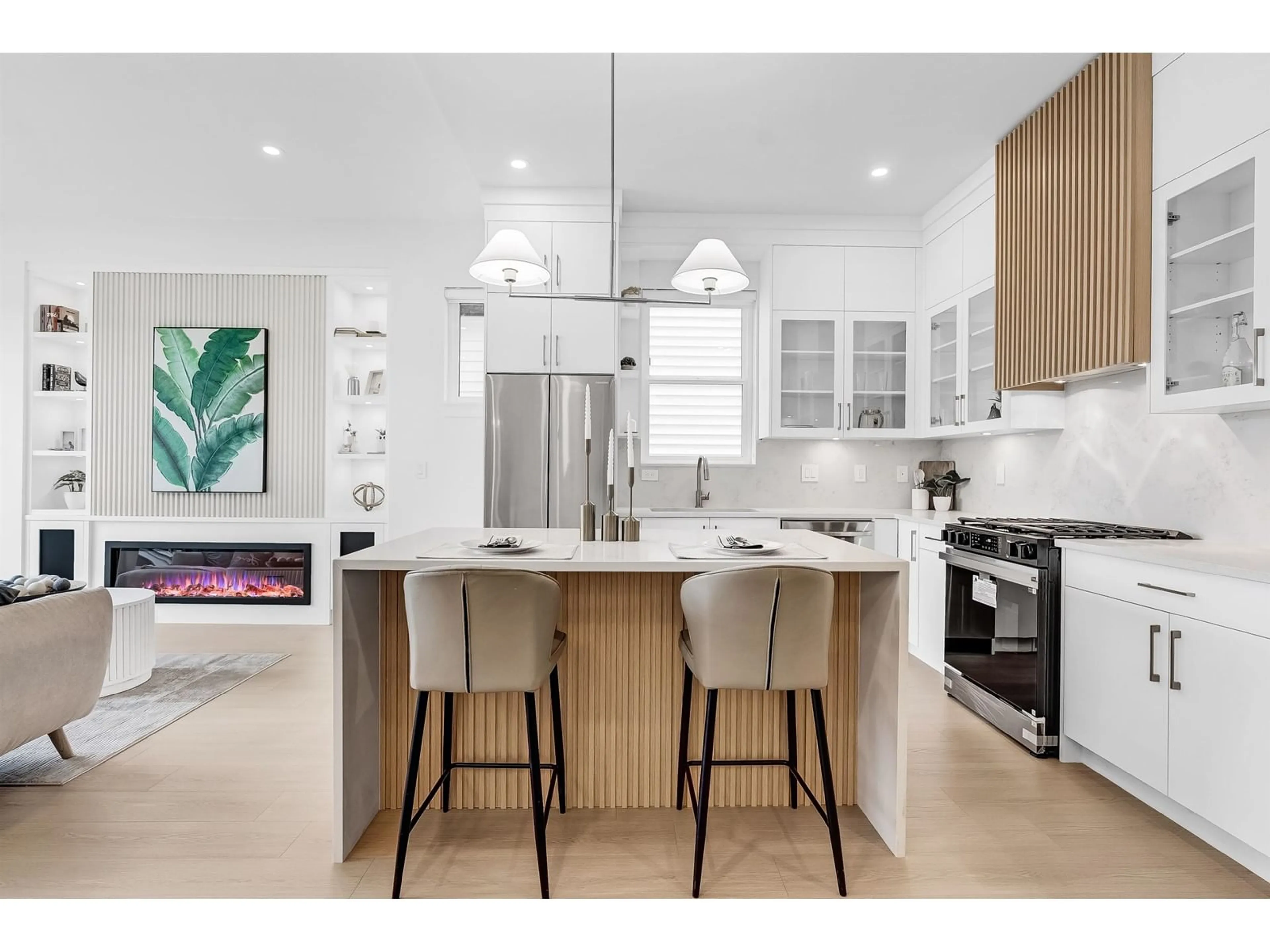 Open concept kitchen, unknown for 20529 74B AVE, Langley British Columbia V2Y1V5
