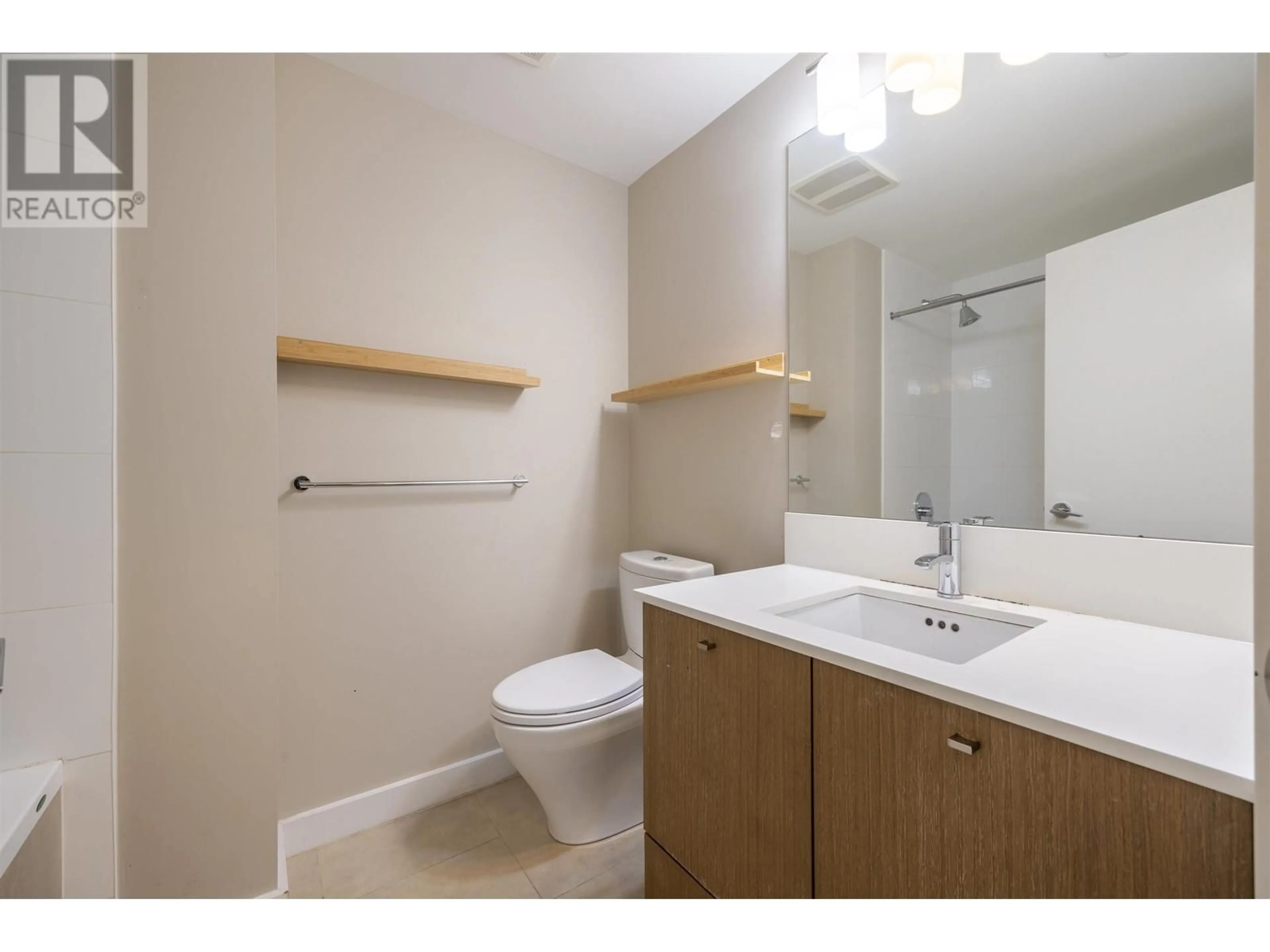 Standard bathroom, unknown for 702 - 6951 ELMBRIDGE WAY, Richmond British Columbia V7C0A4