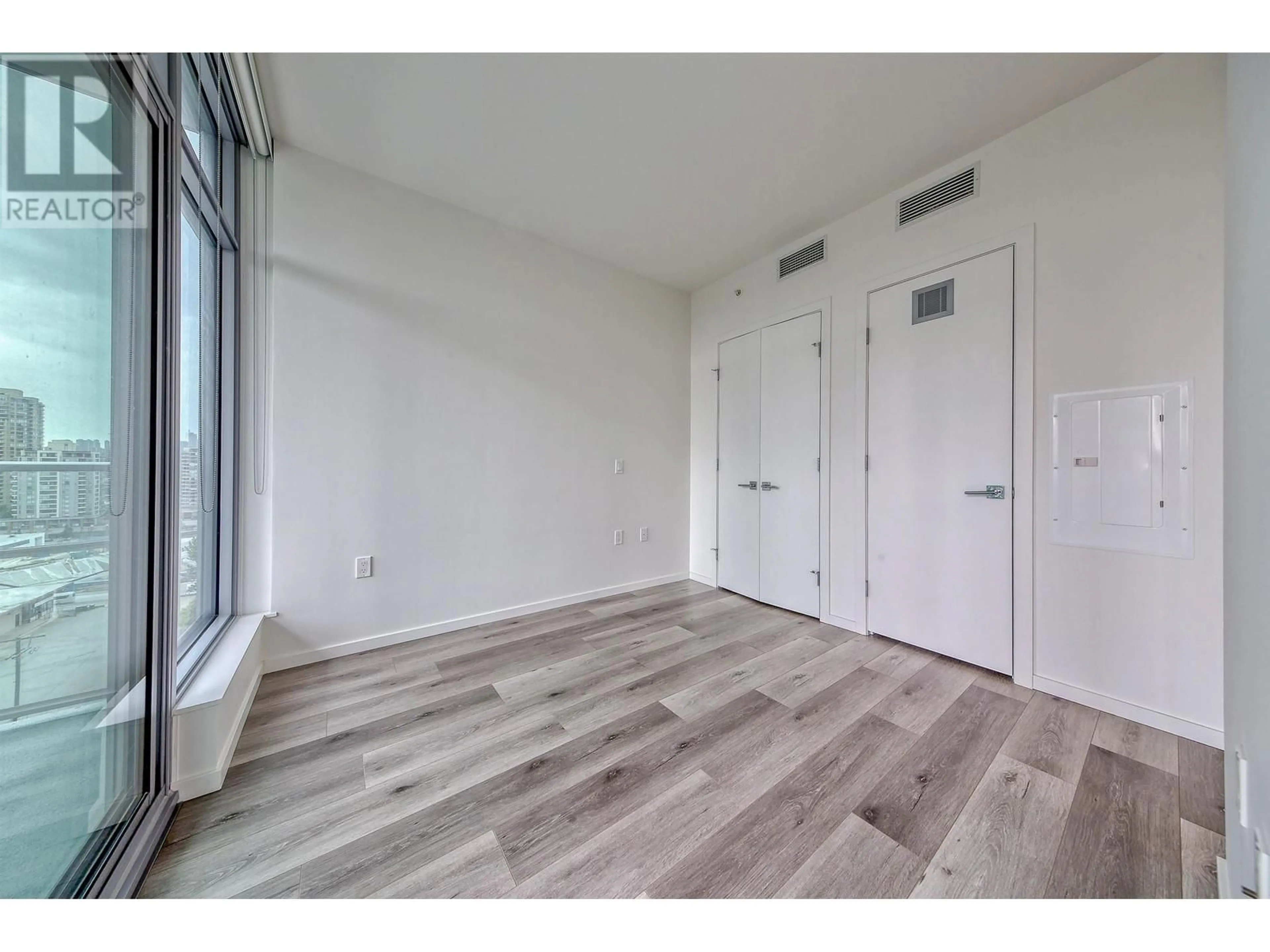 A pic of a room for 703 1888 GILMORE AVENUE, Burnaby British Columbia V5C0L2