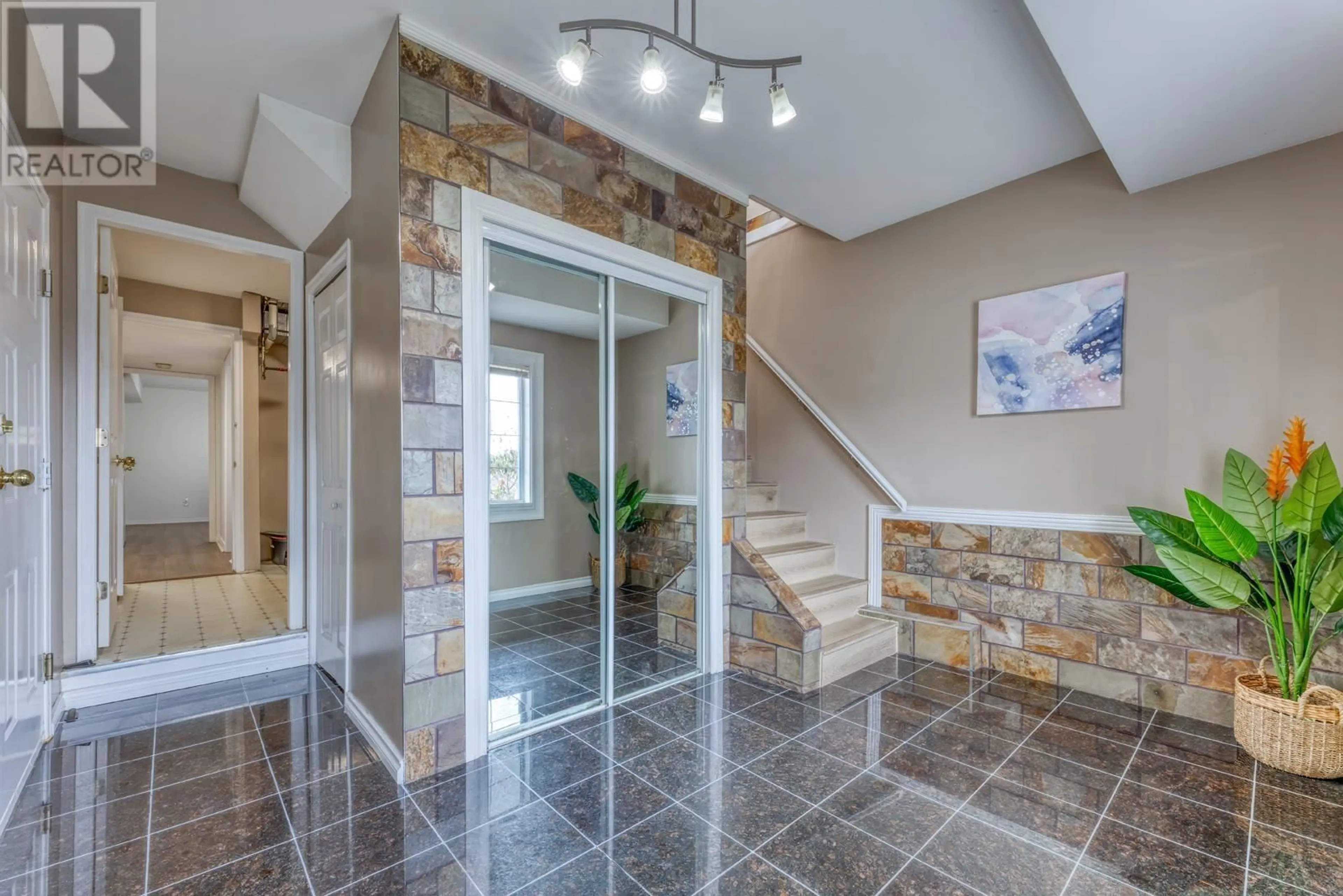 Indoor entryway for 1465 BLACKWATER PLACE, Coquitlam British Columbia V3E2R5