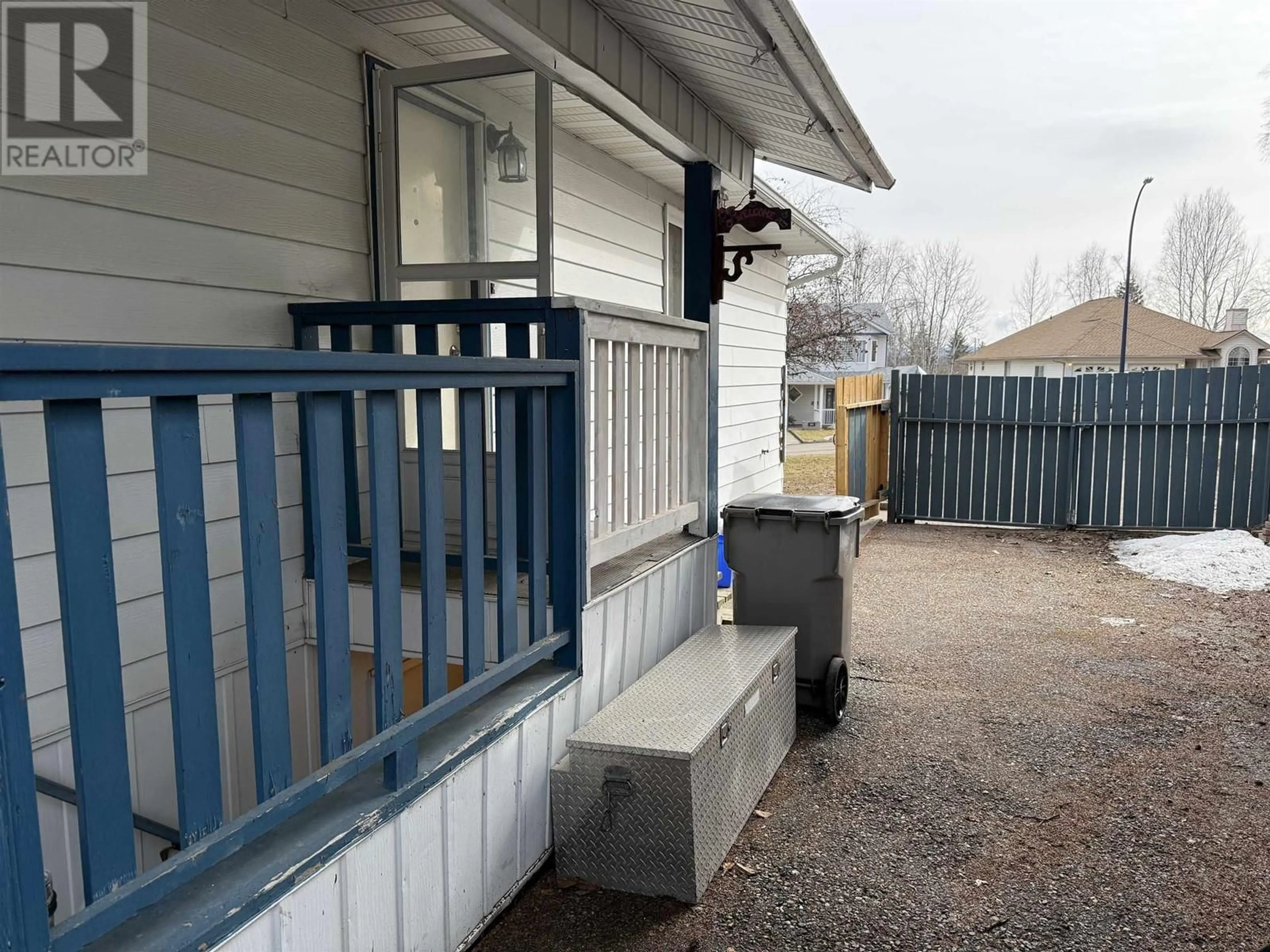 Patio, street for 561 PIERCE CRESCENT, Quesnel British Columbia V2J4X7