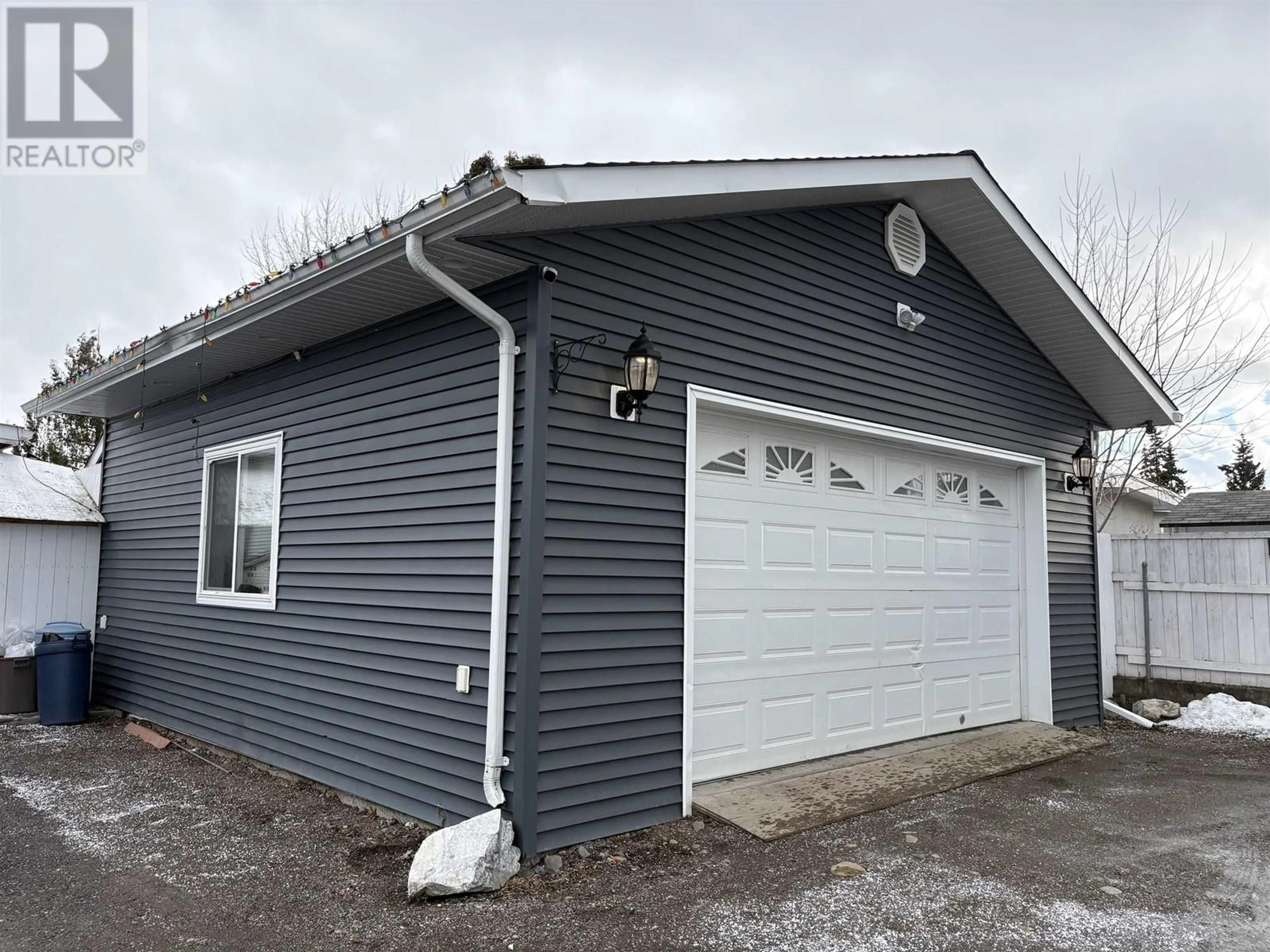 Indoor garage for 297 LYON STREET, Prince George British Columbia V2M3K9