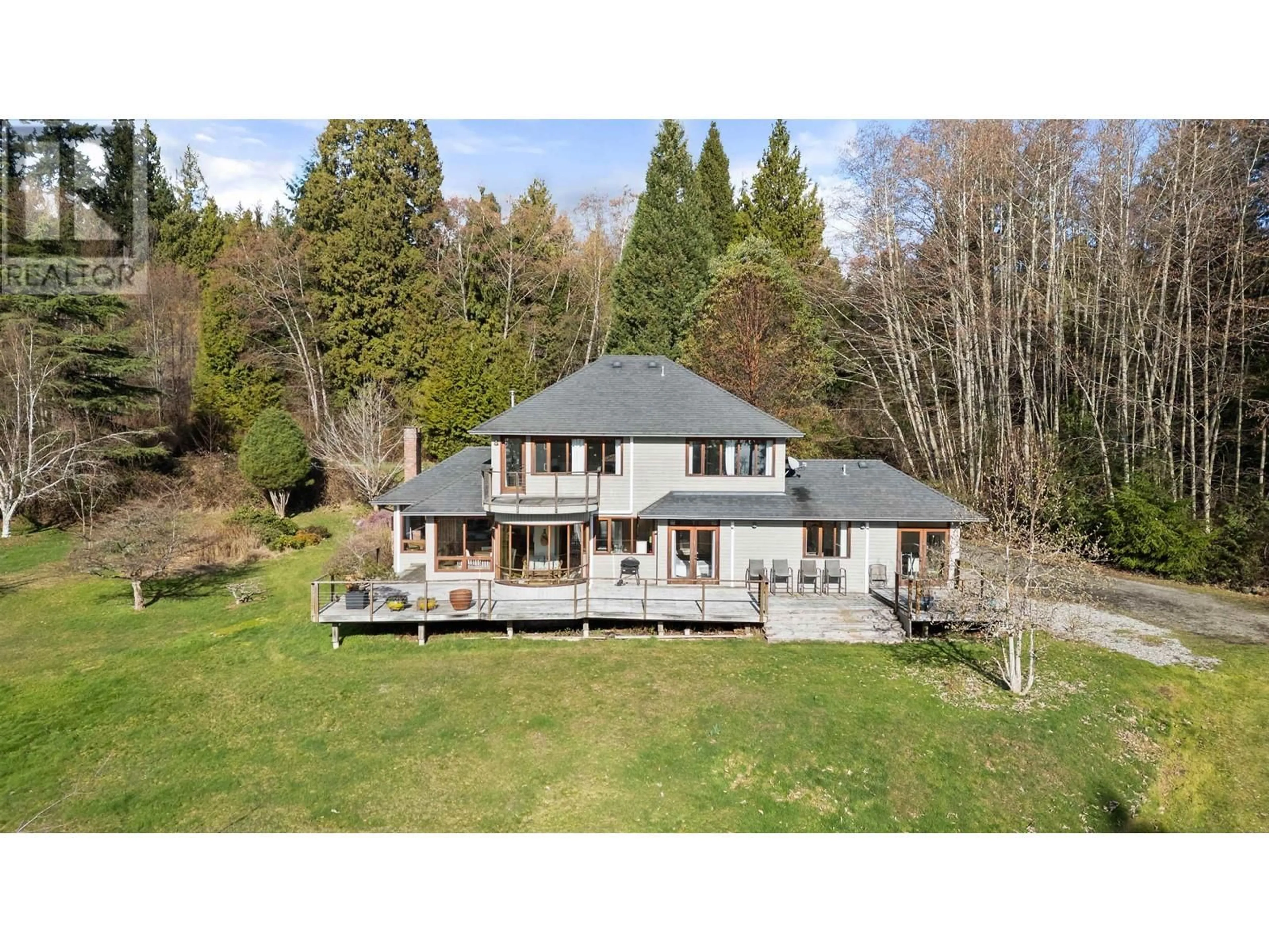 A pic from outside/outdoor area/front of a property/back of a property/a pic from drone, water/lake/river/ocean view for 1911 GRANDVIEW ROAD, Gibsons British Columbia V0N1V5