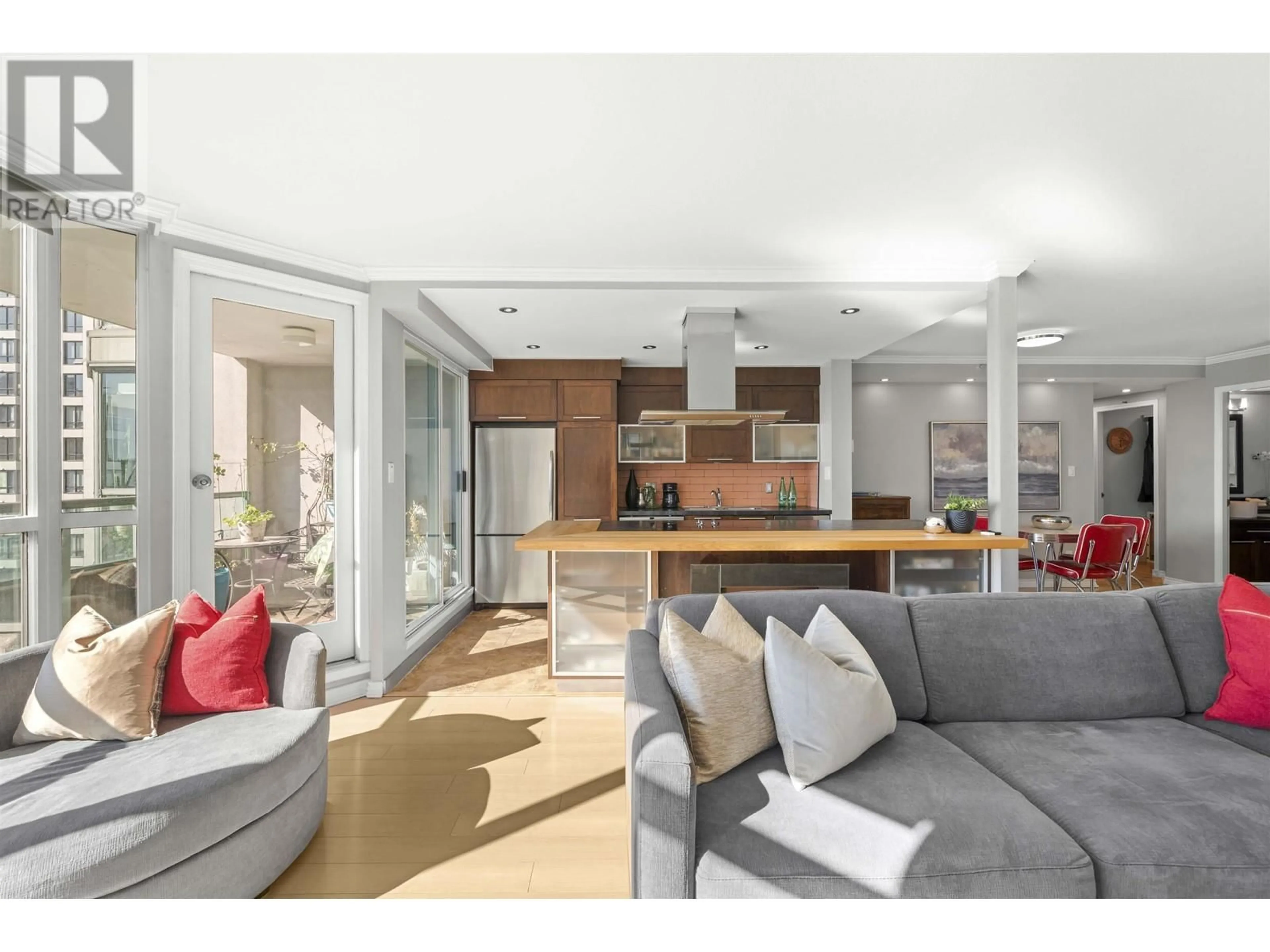 Open concept kitchen, unknown for 1201 - 888 HAMILTON STREET, Vancouver British Columbia V6B5W4