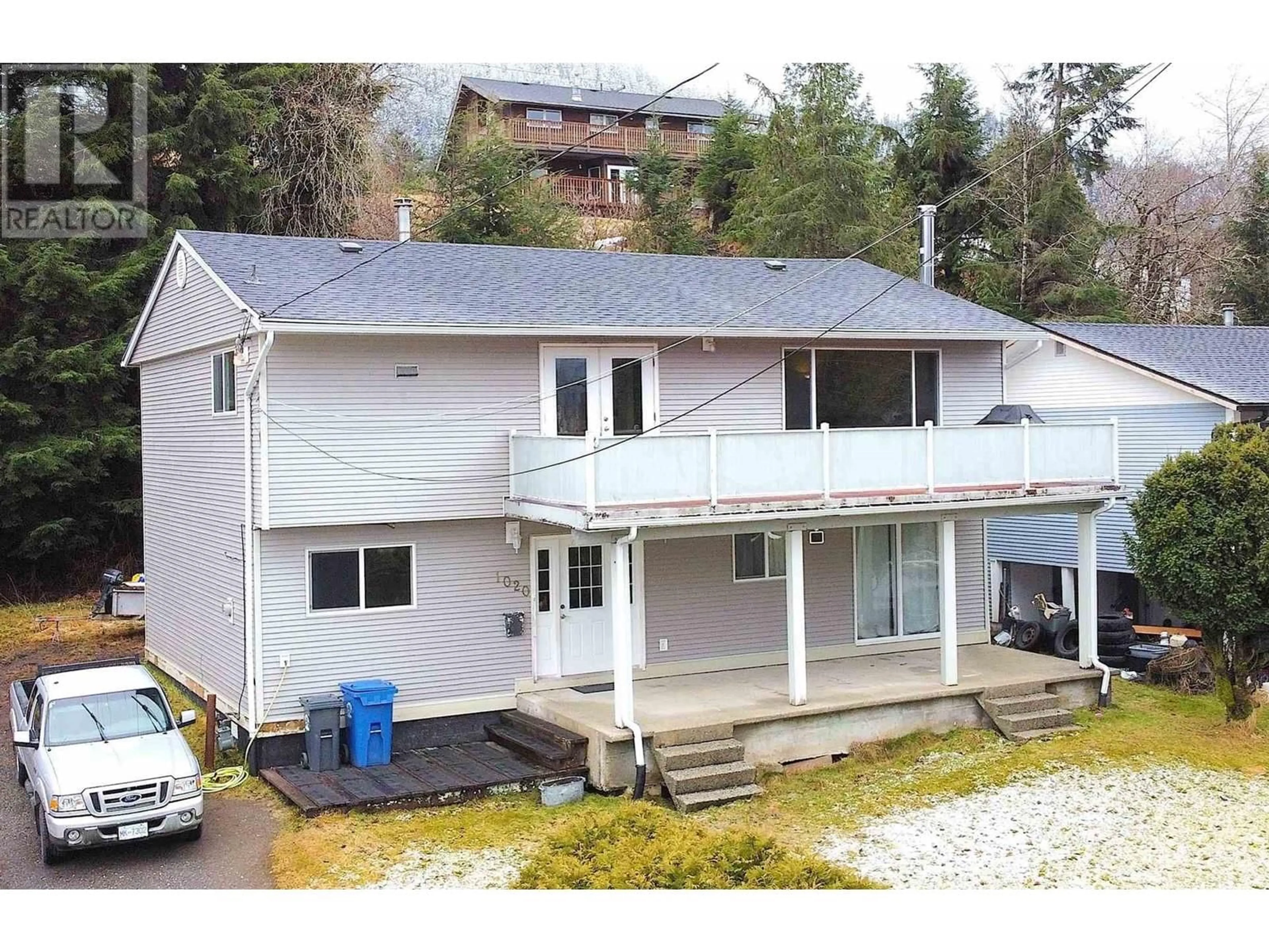 A pic from outside/outdoor area/front of a property/back of a property/a pic from drone, unknown for 1020 E 10TH AVENUE, Prince Rupert British Columbia V8J2T5