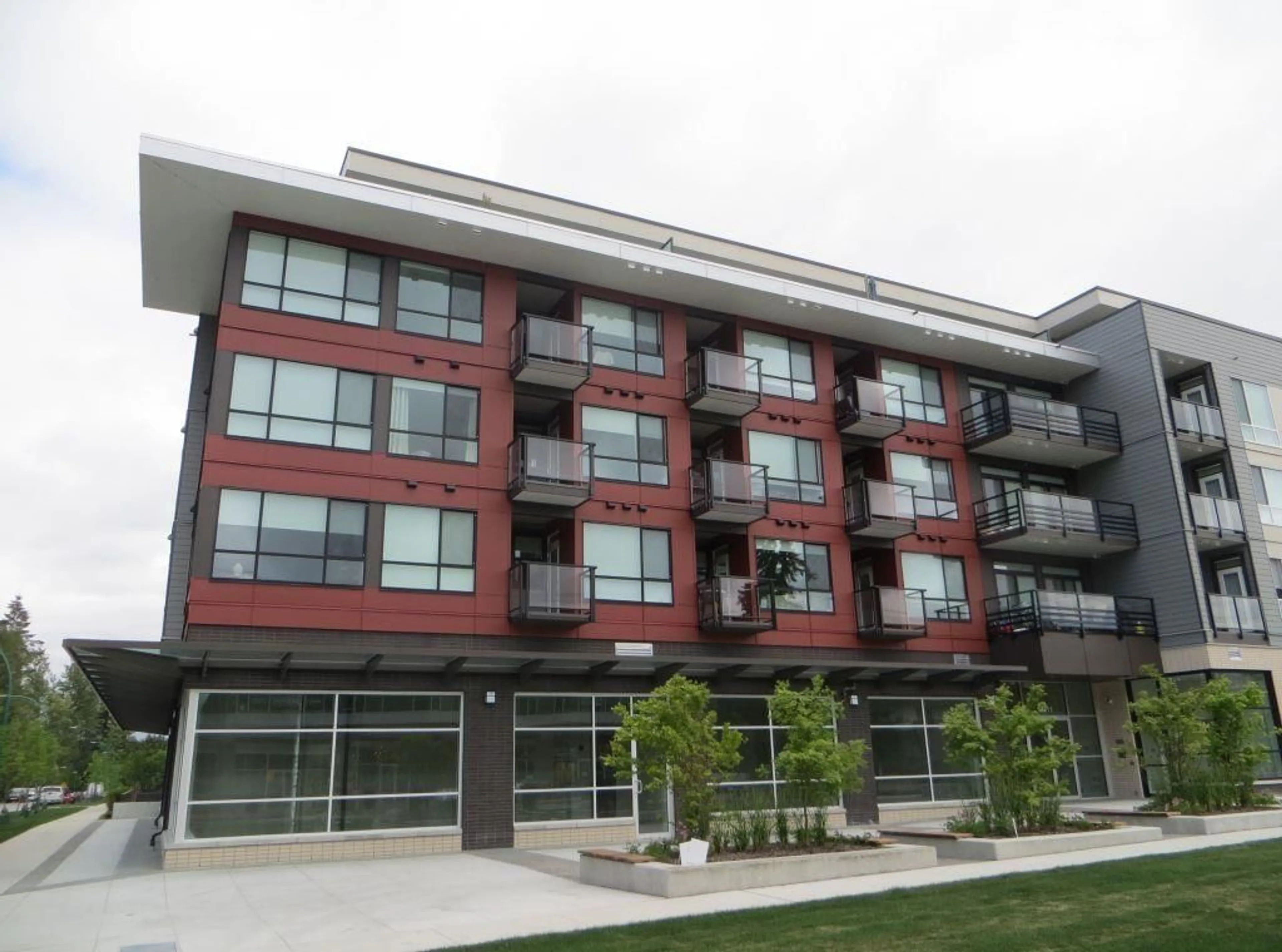 Patio, building for 404 - 18811 72, Surrey British Columbia V0V0V0