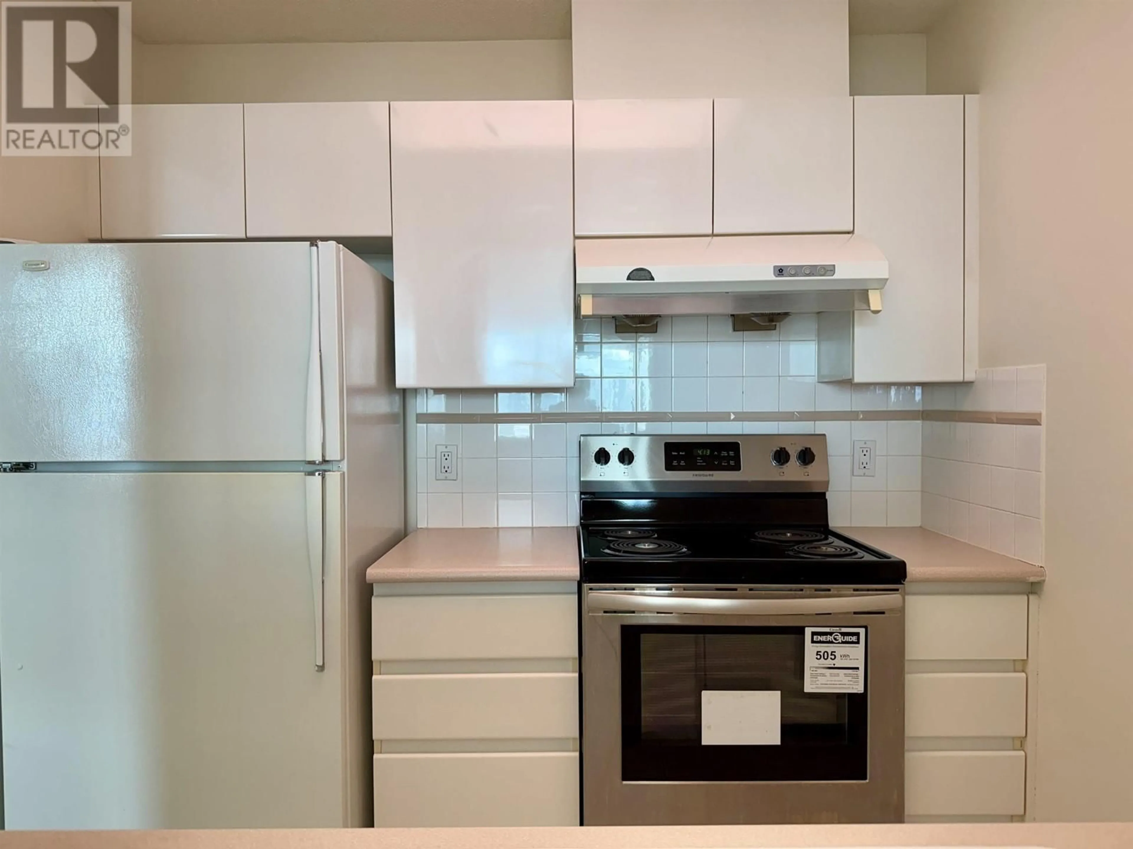 Standard kitchen, unknown for 1302 - 6622 SOUTHOAKS CRESCENT, Burnaby British Columbia V5E4K2