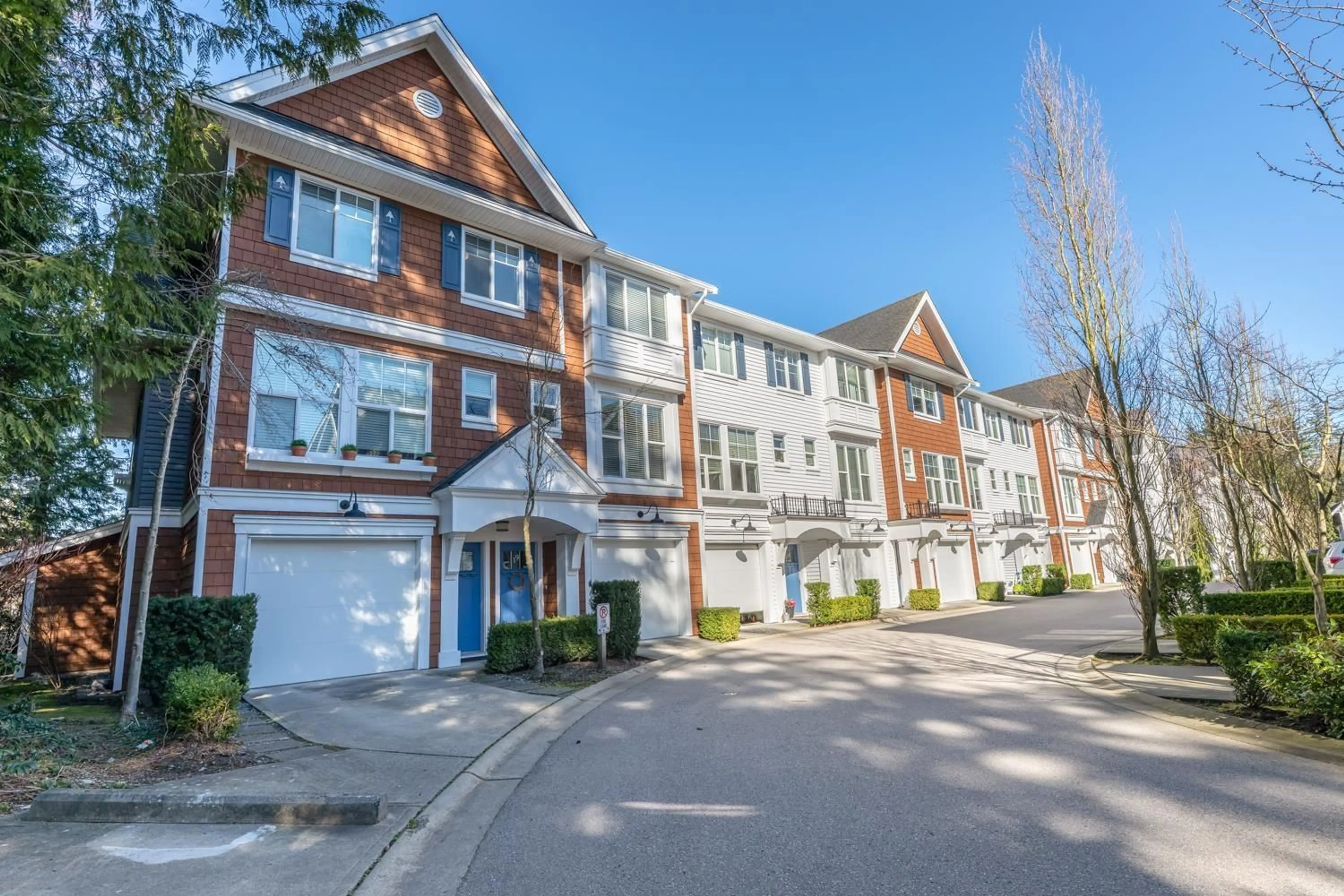 A pic from outside/outdoor area/front of a property/back of a property/a pic from drone, street for 22 - 14905 60, Surrey British Columbia V3S1R8