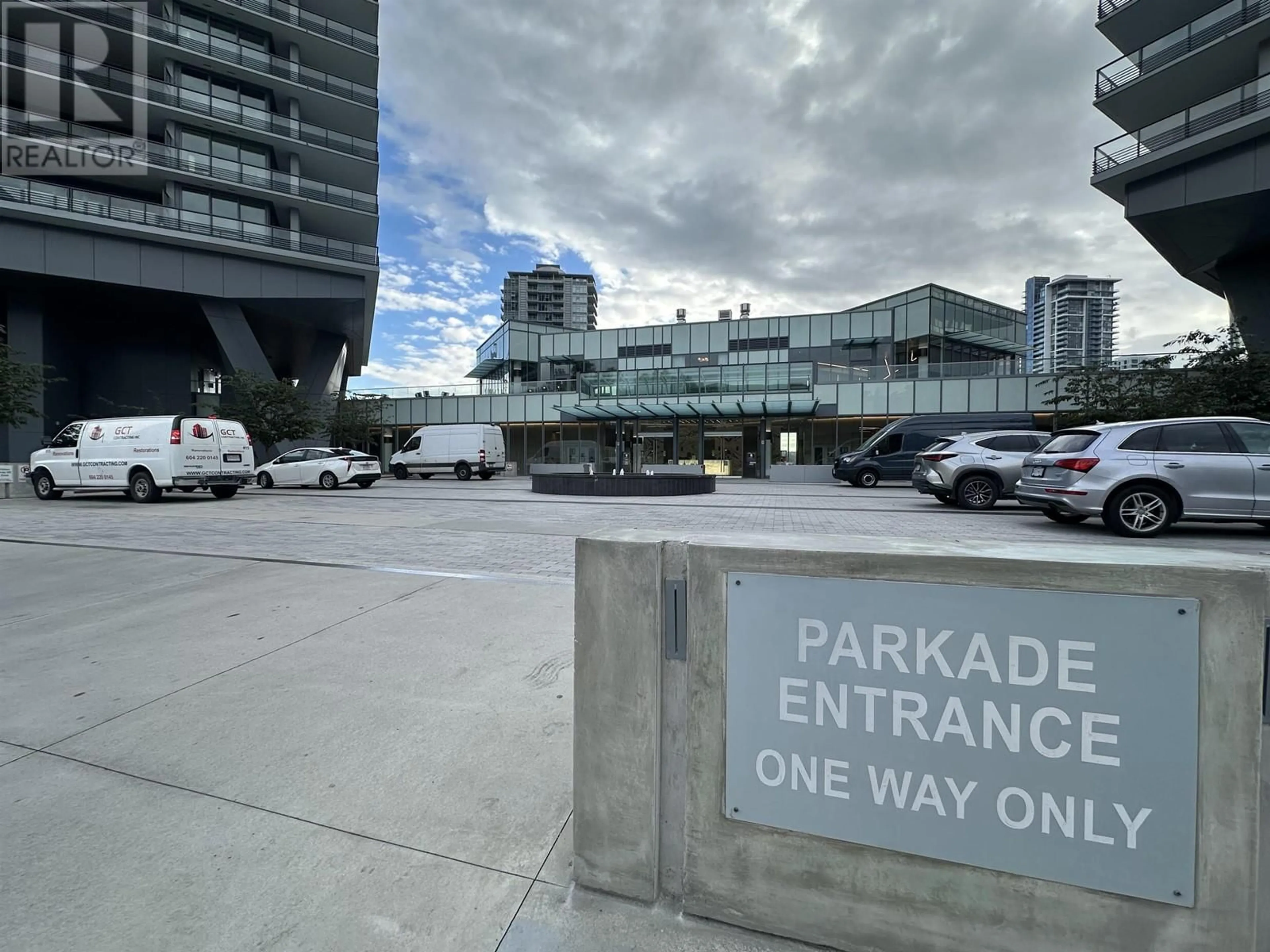Parking for 3506 - 4730 LOUGHEED HIGHWAY, Burnaby British Columbia V5C0M9