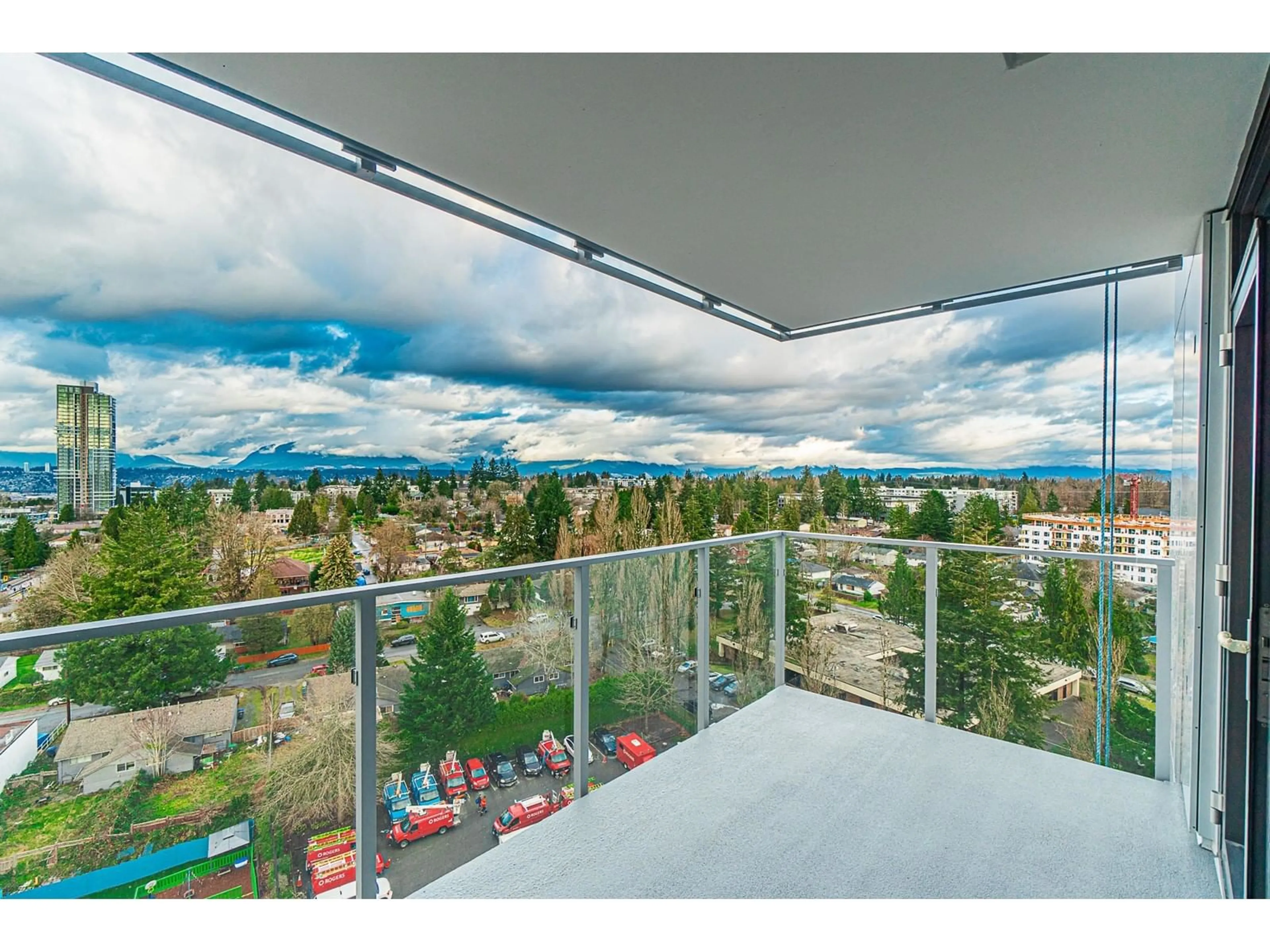 Unknown for 1308 - 10428 WHALLEY, Surrey British Columbia V3T1W6