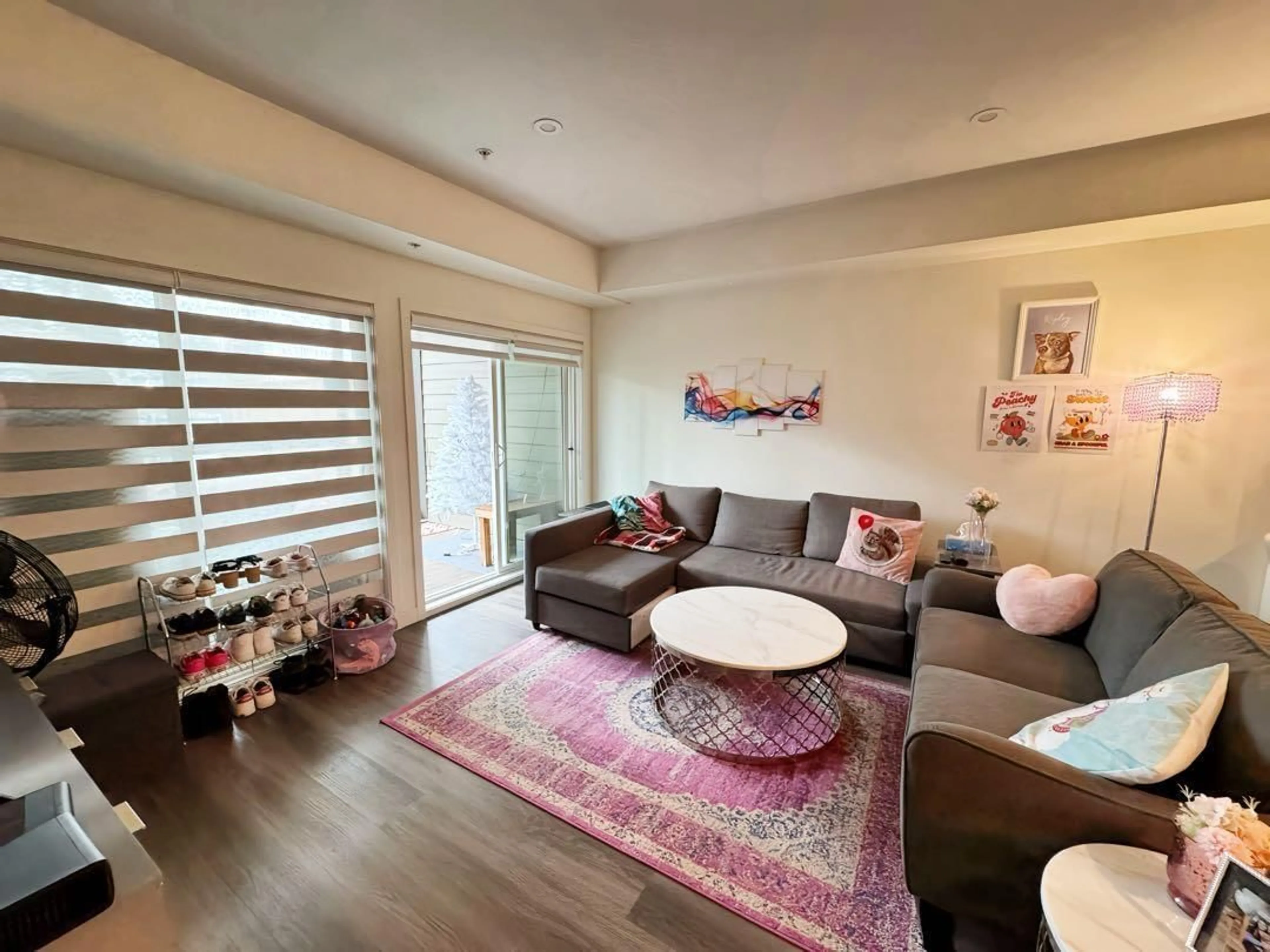 Living room with furniture, unknown for 109 - 2649 JAMES, Abbotsford British Columbia V2T3L6