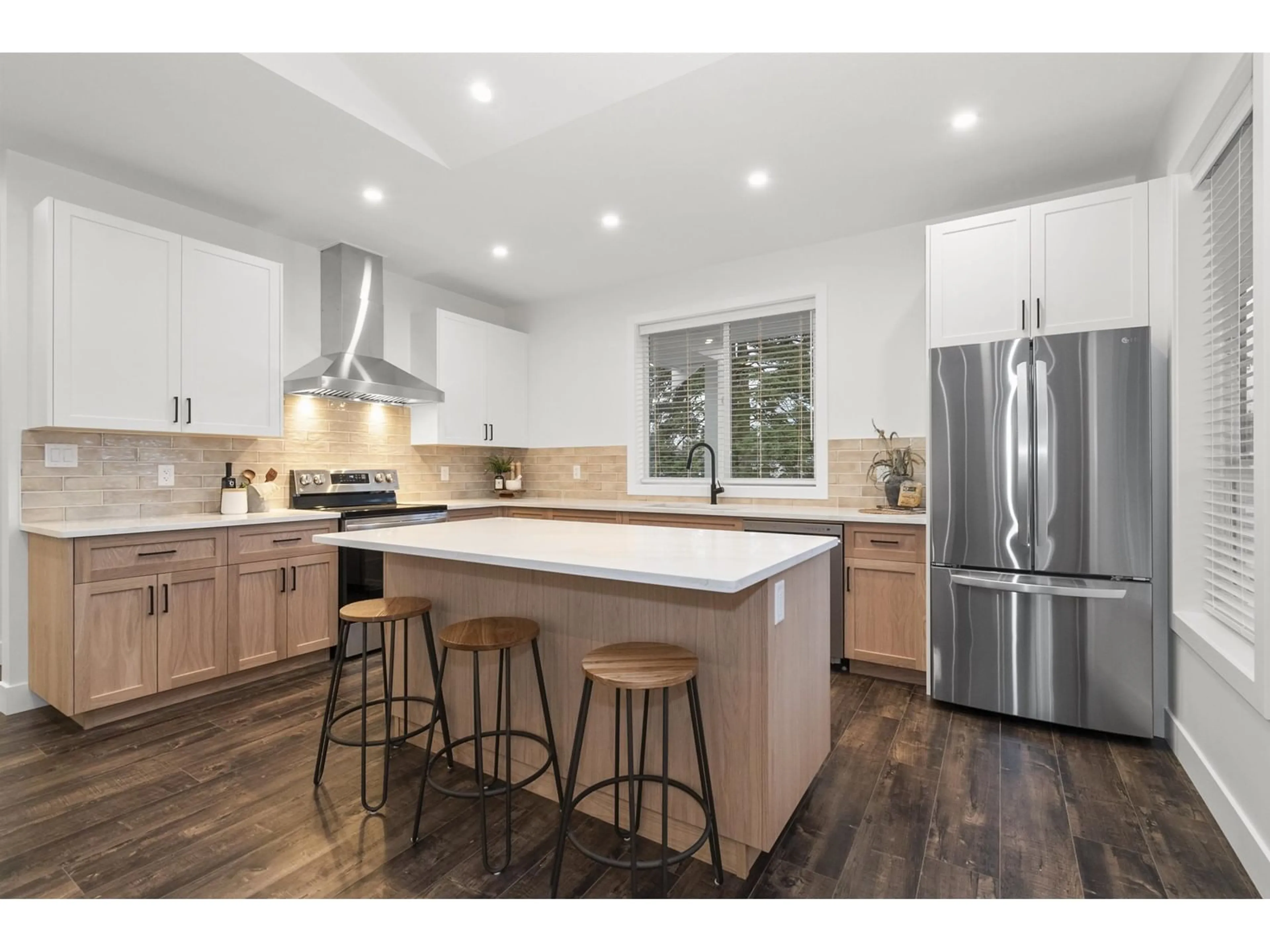 Open concept kitchen, wood/laminate floor for 2 45314 WELLS ROAD|Sardis West Vedder, Chilliwack British Columbia V2R1H2