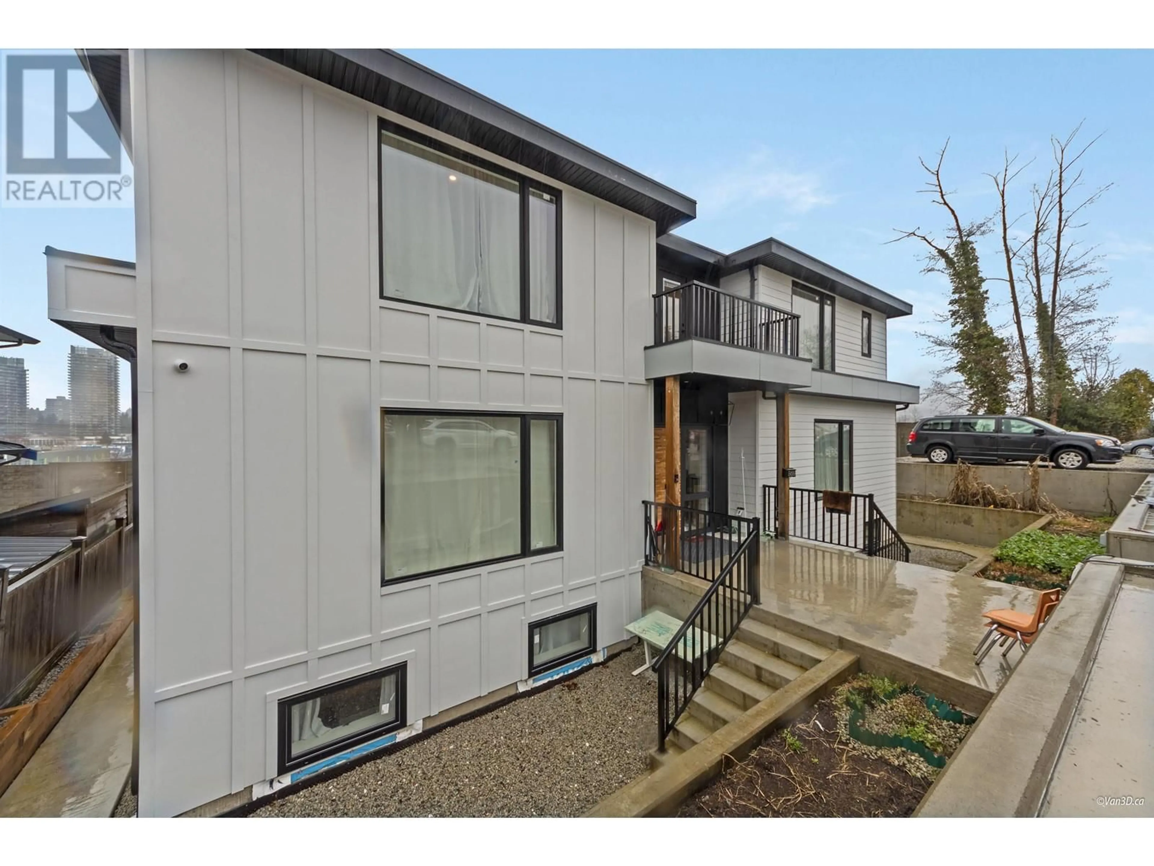 Unknown for 5499 MANOR STREET, Burnaby British Columbia V5G1B6