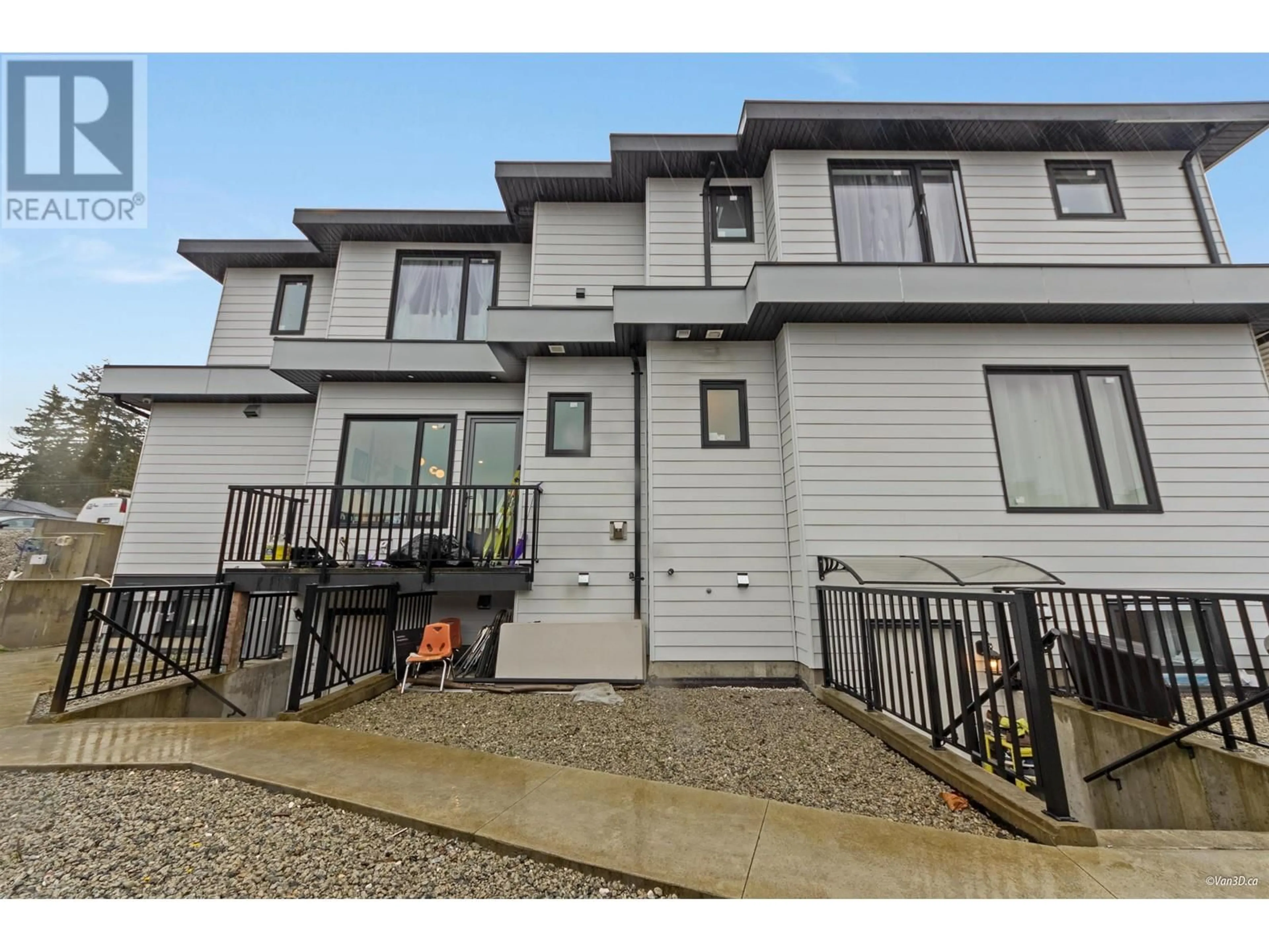 Unknown for 5499 MANOR STREET, Burnaby British Columbia V5G1B6