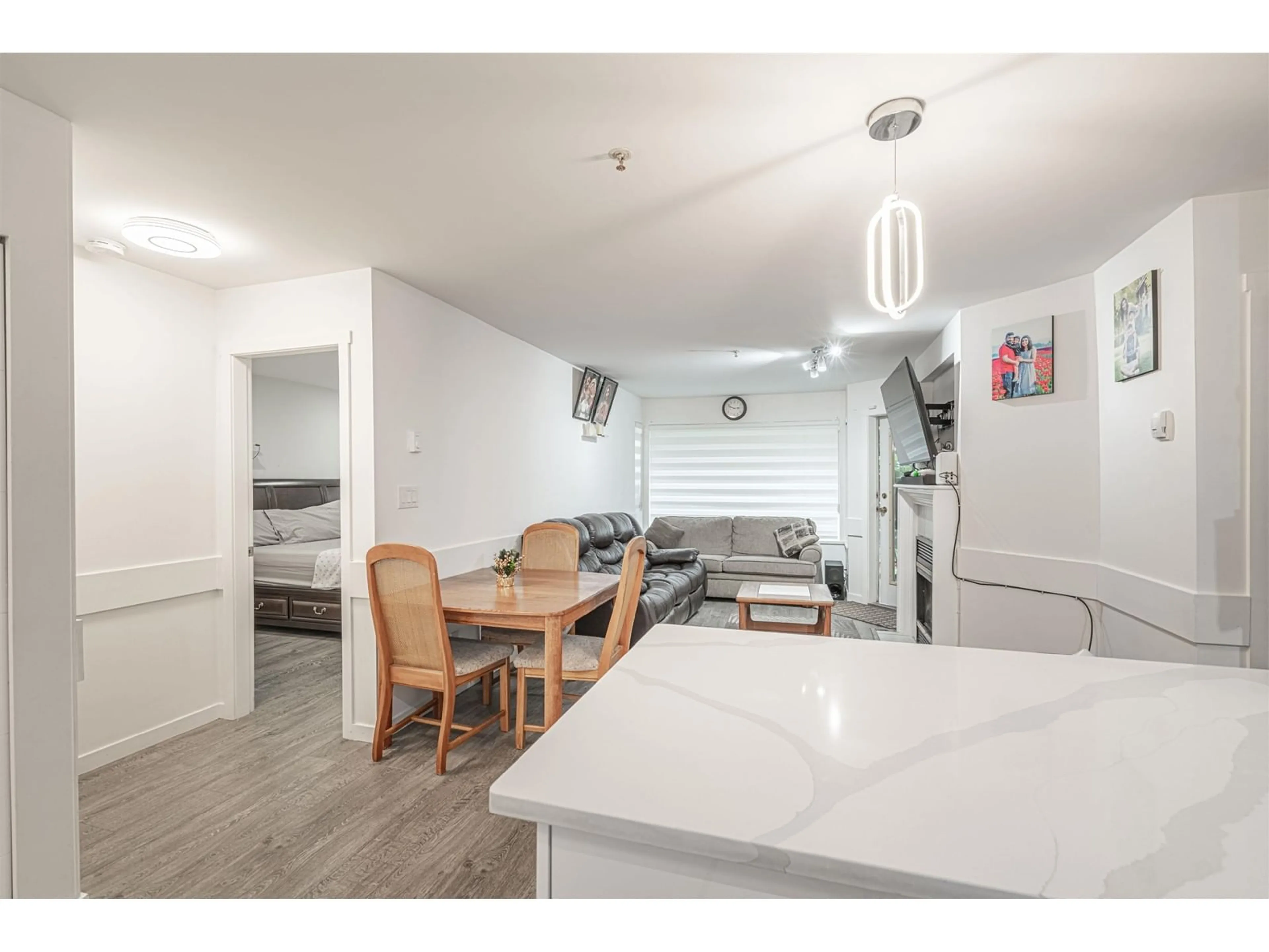 Unknown for 109 - 33708 KING, Abbotsford British Columbia V2S8C6