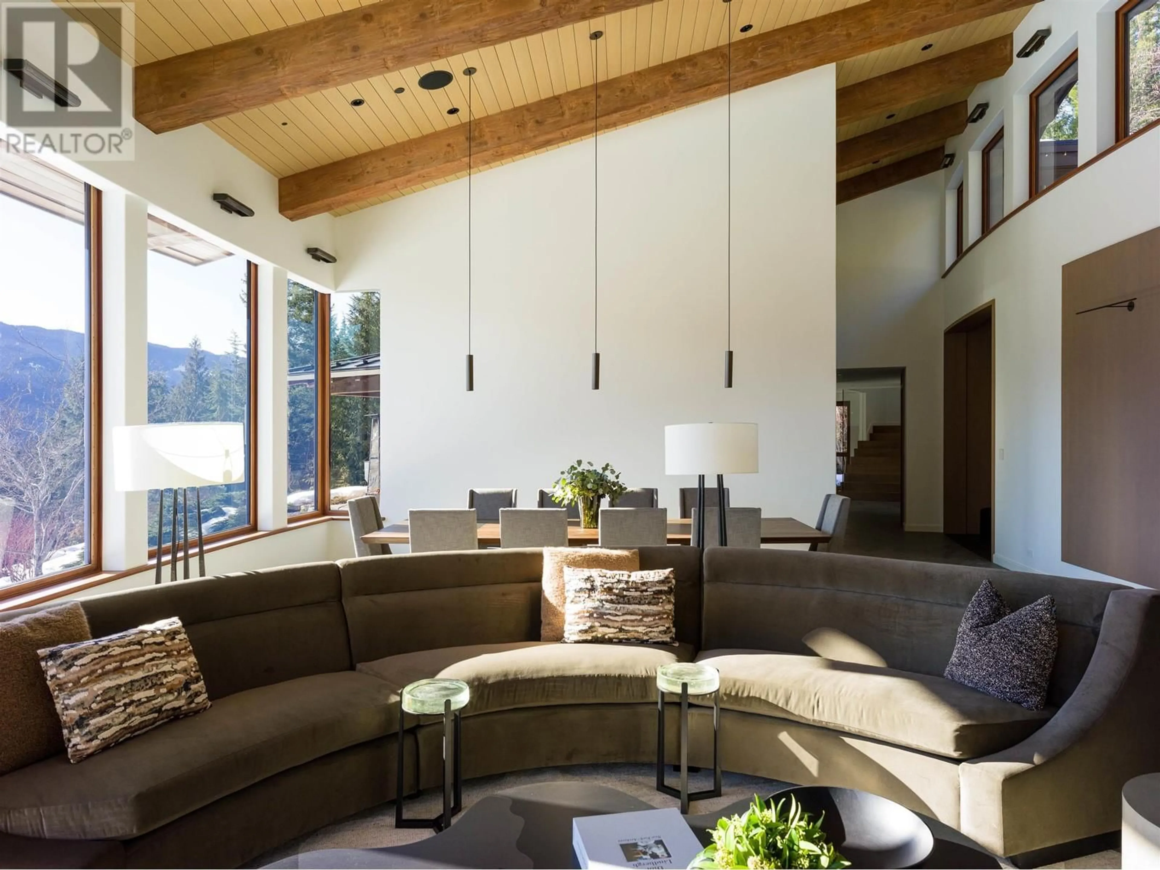 Living room with furniture, wood/laminate floor for 5476 STONEBRIDGE PLACE, Whistler British Columbia V0N1B5