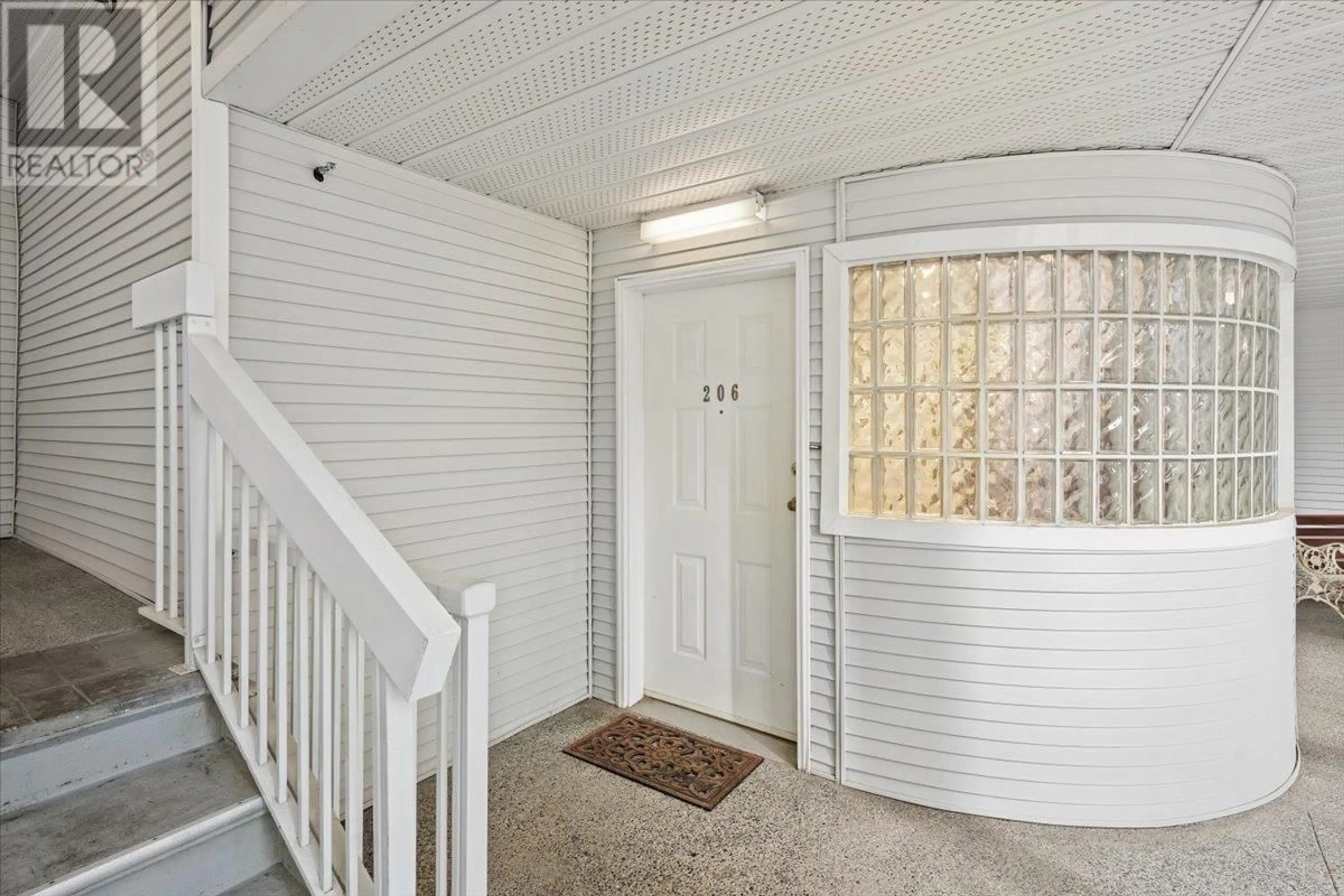 Indoor foyer for 206 - 1465 COMOX STREET, Vancouver British Columbia V6G1N9