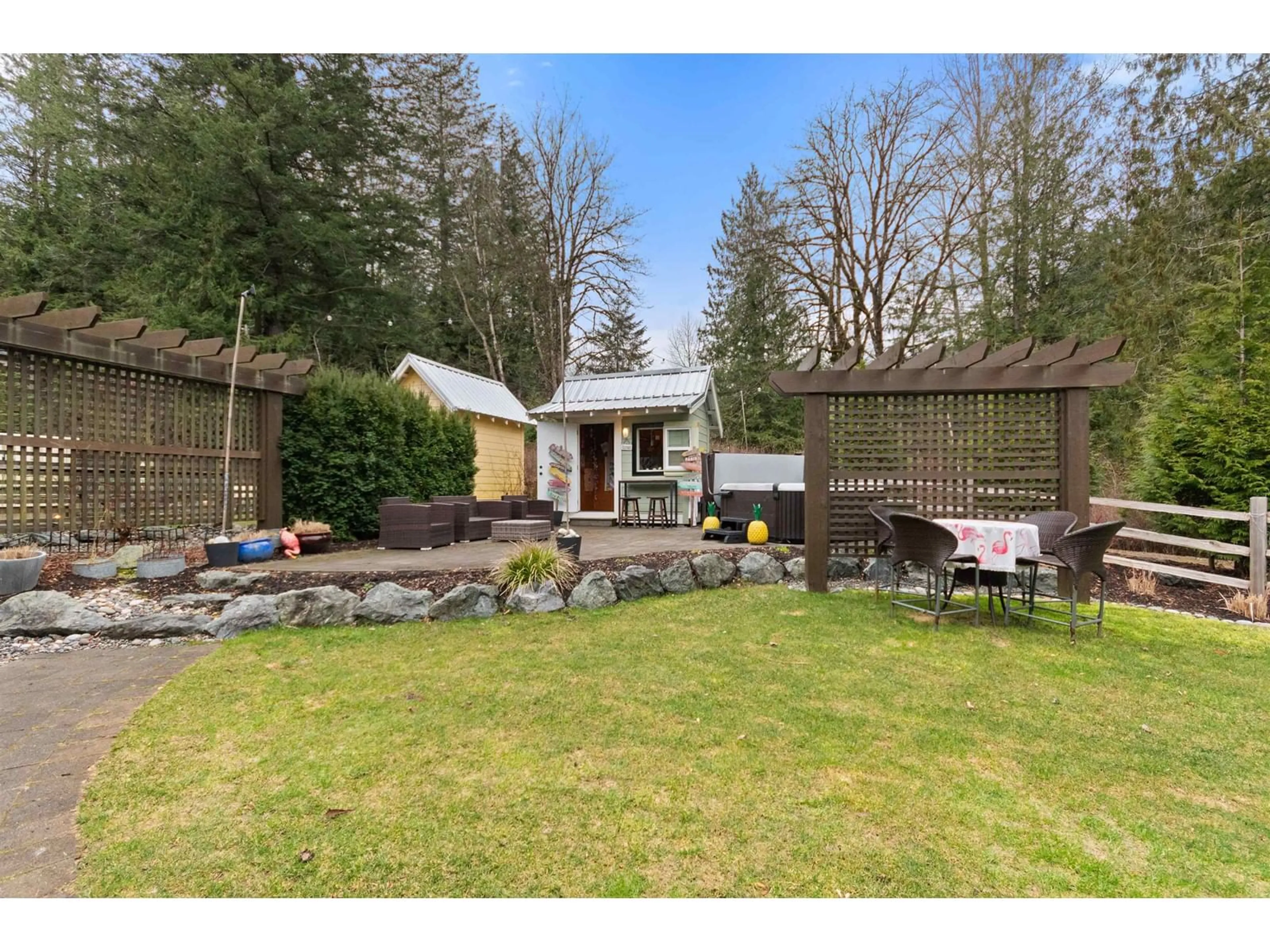 A pic from outside/outdoor area/front of a property/back of a property/a pic from drone, unknown for 43342 CREEKSIDE CIRCLE, Lindell Beach British Columbia V2R0Z4