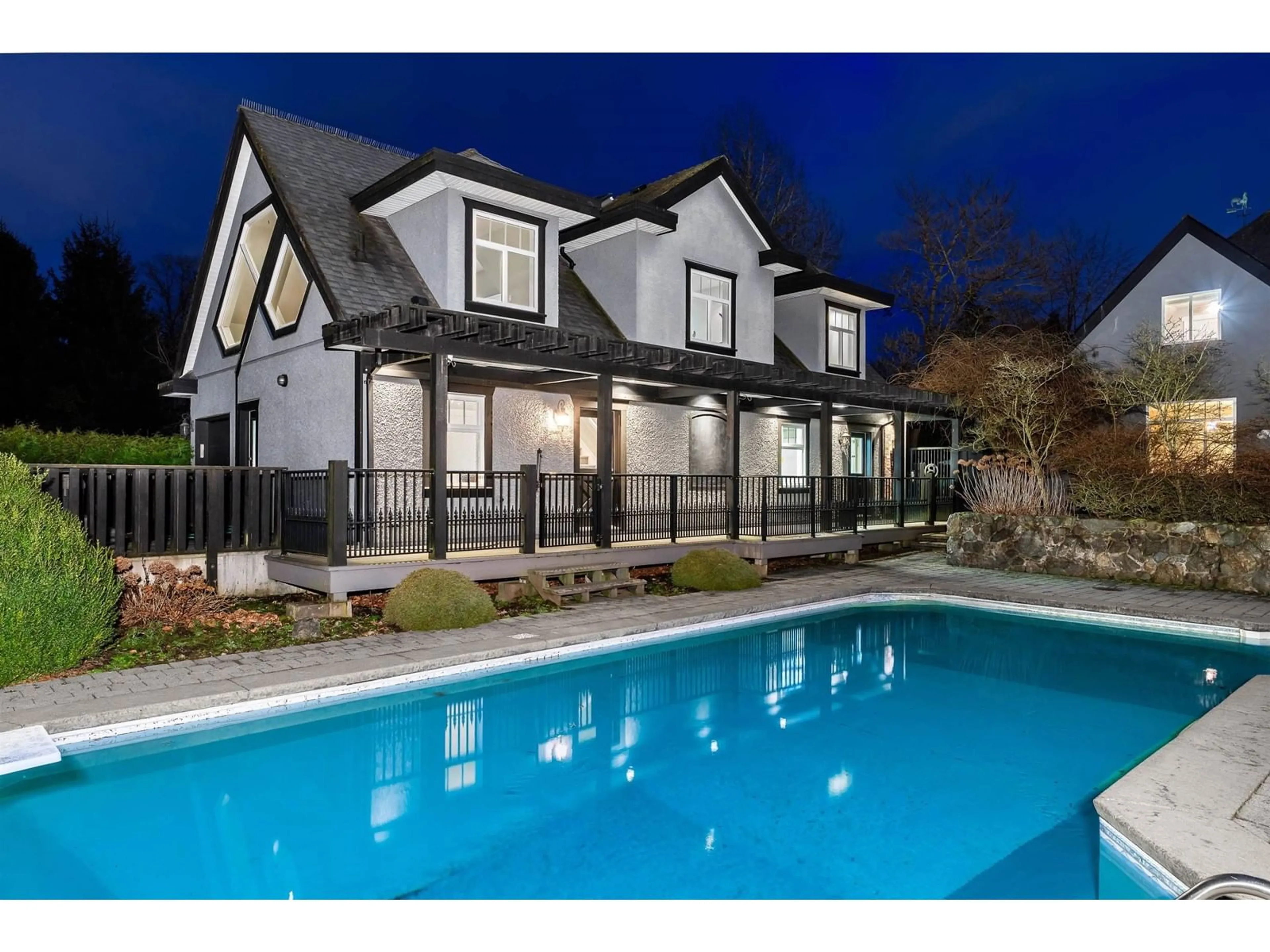 Home with vinyl exterior material, water/lake/river/ocean view for 16505 26 AVENUE, Surrey British Columbia V3Z9W9