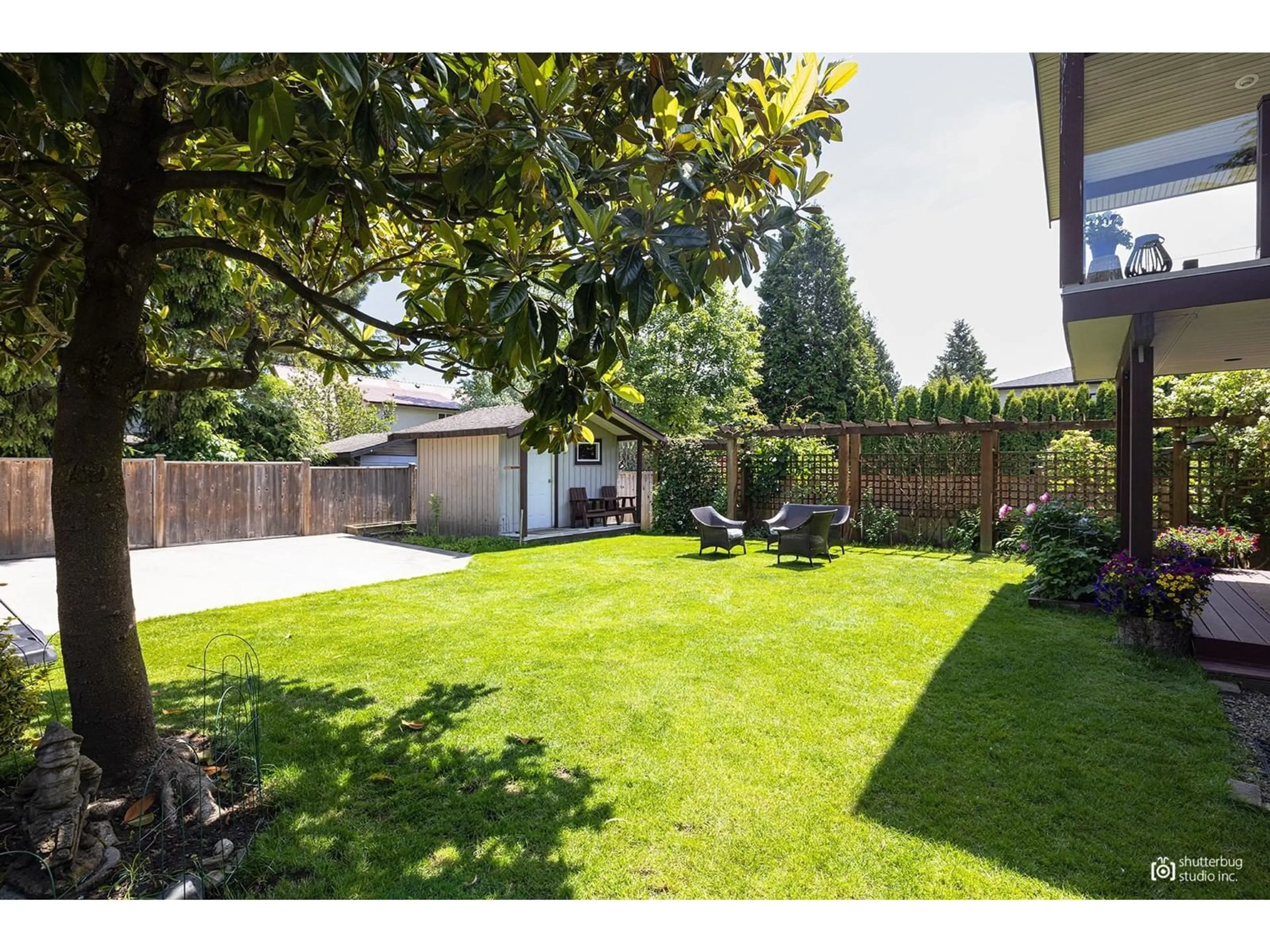 Patio, street for 1726 143B STREET, Surrey British Columbia V4A6L6