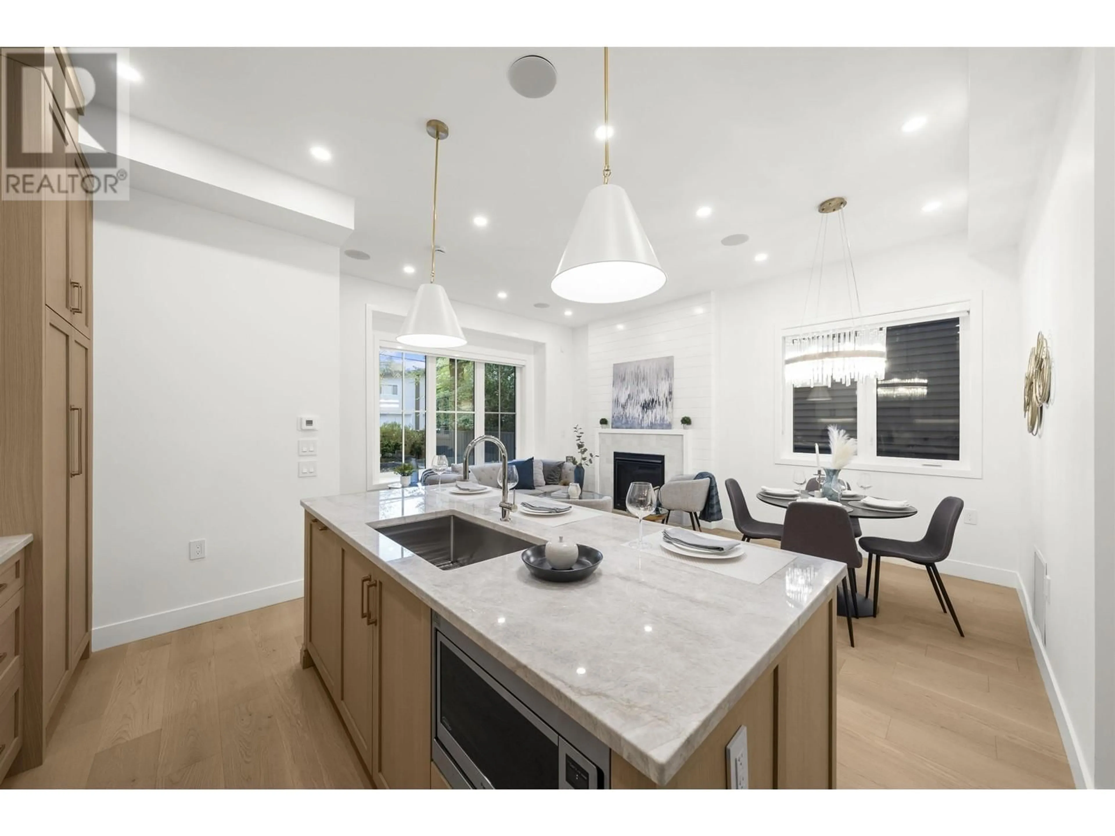 Open concept kitchen, unknown for 1 1722 E 6TH AVENUE, Vancouver British Columbia V5N1P5