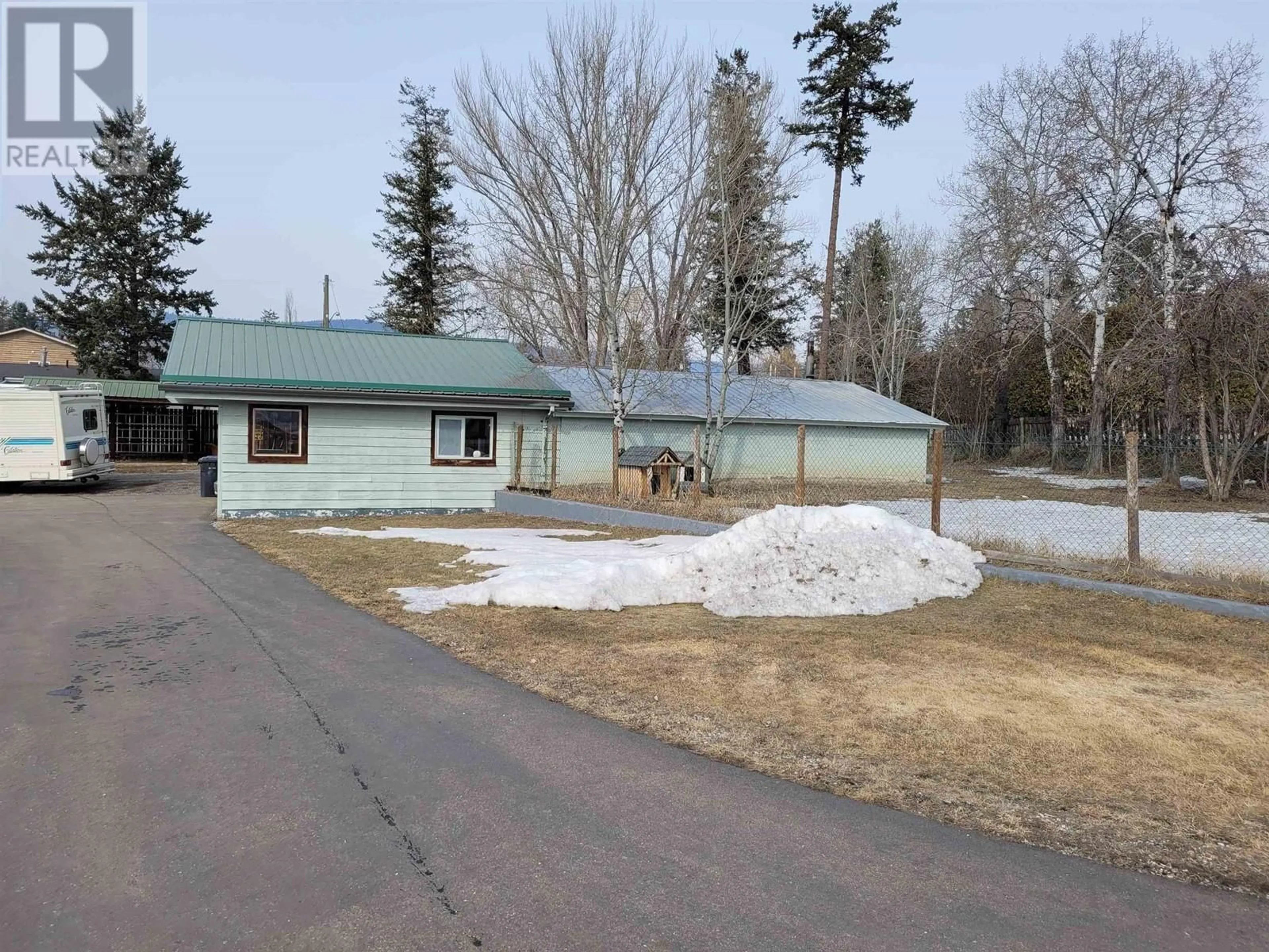 A pic from outside/outdoor area/front of a property/back of a property/a pic from drone, street for 1140 THIRD AVENUE, Williams Lake British Columbia V2G2V9