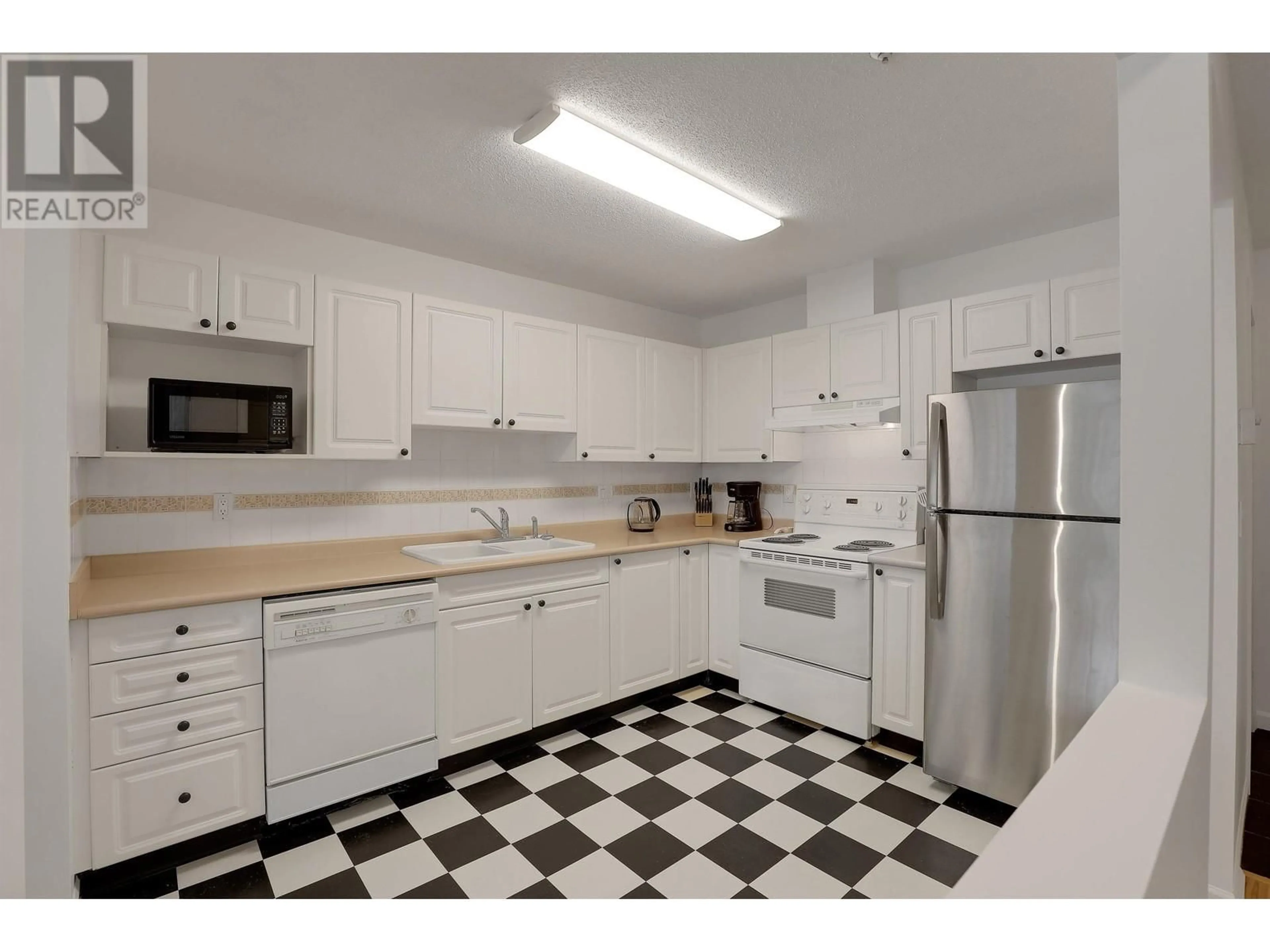 Standard kitchen, unknown for 409 - 2678 DIXON STREET, Port Coquitlam British Columbia V3C6L7