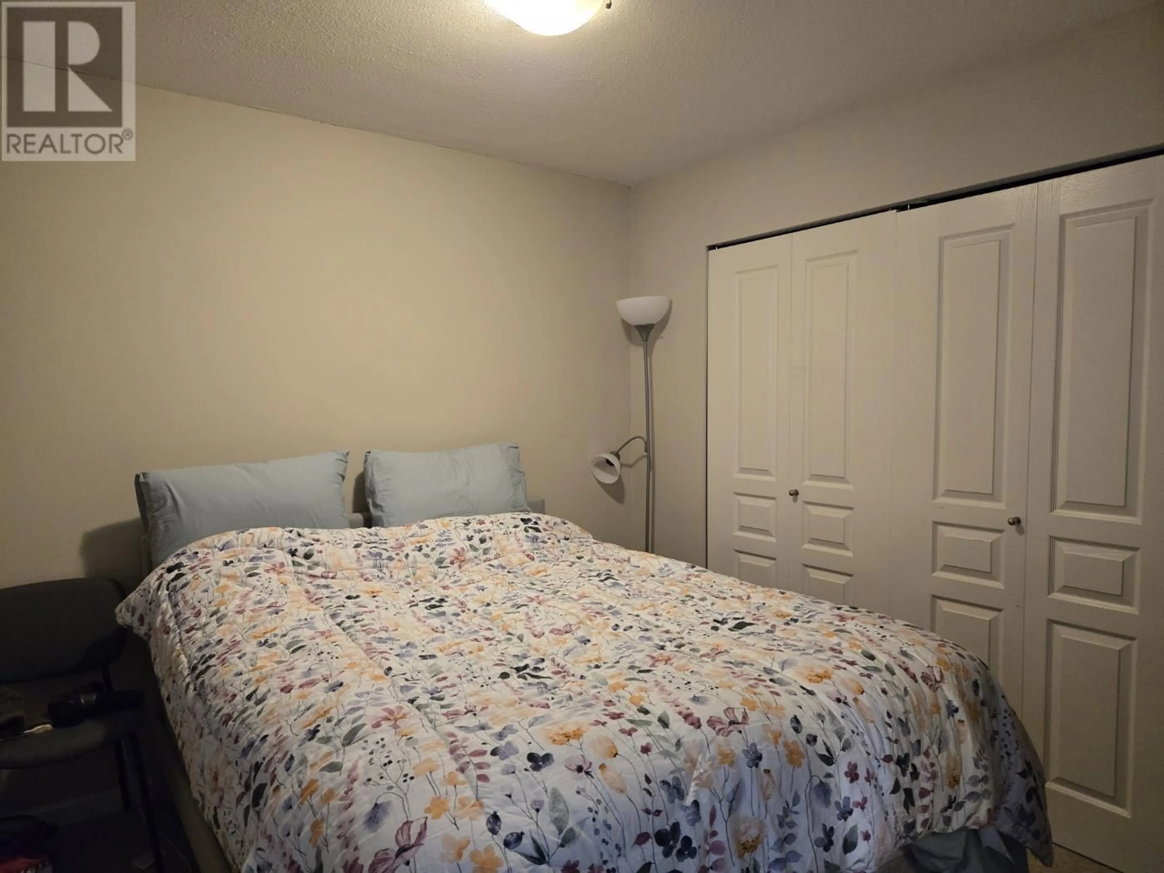 A pic of a room for 104 9288 UNIVERSITY CRESCENT, Burnaby British Columbia V5A4X7