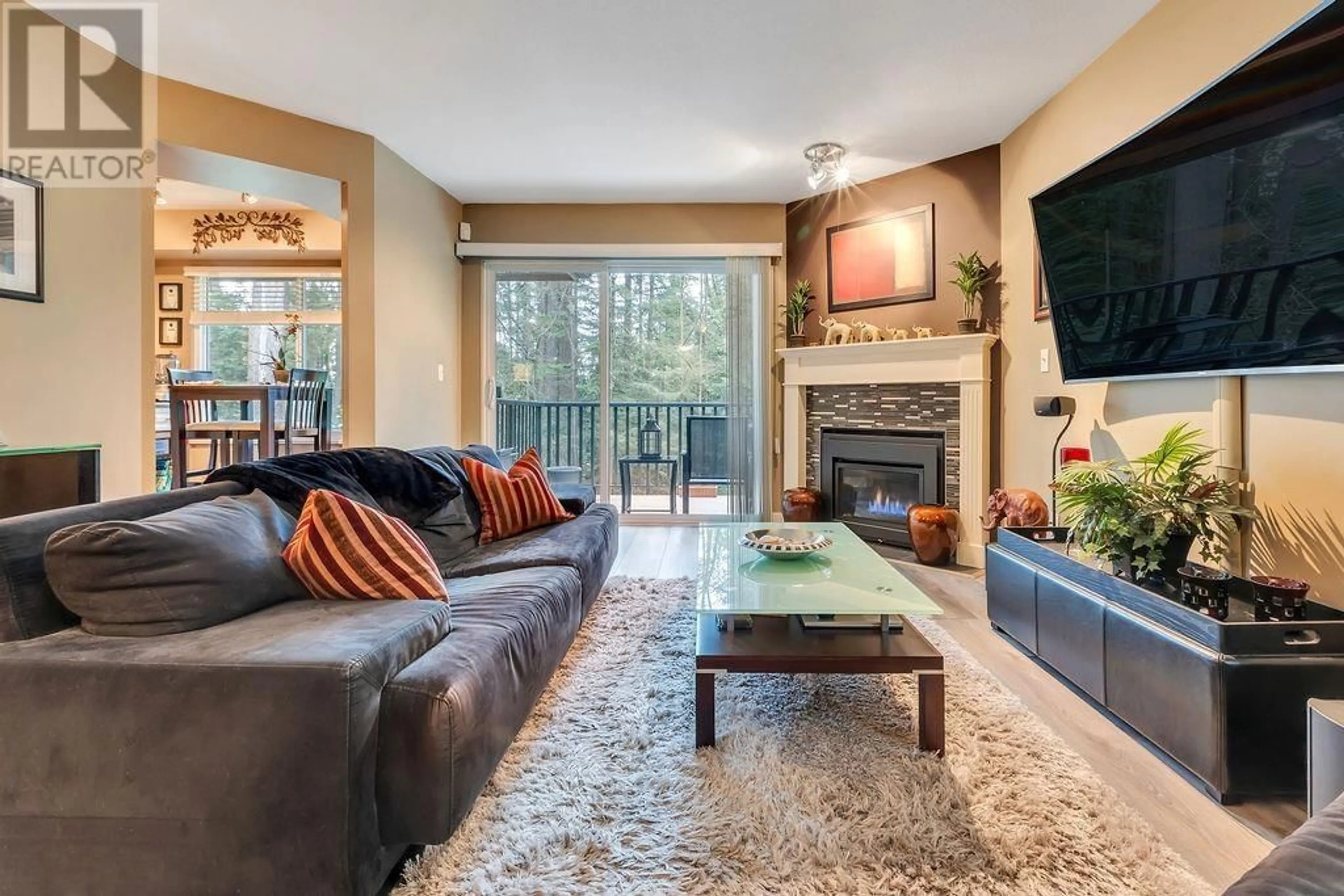 Living room with furniture, unknown for 43 - 103 PARKSIDE DRIVE, Port Moody British Columbia V3H4Y8