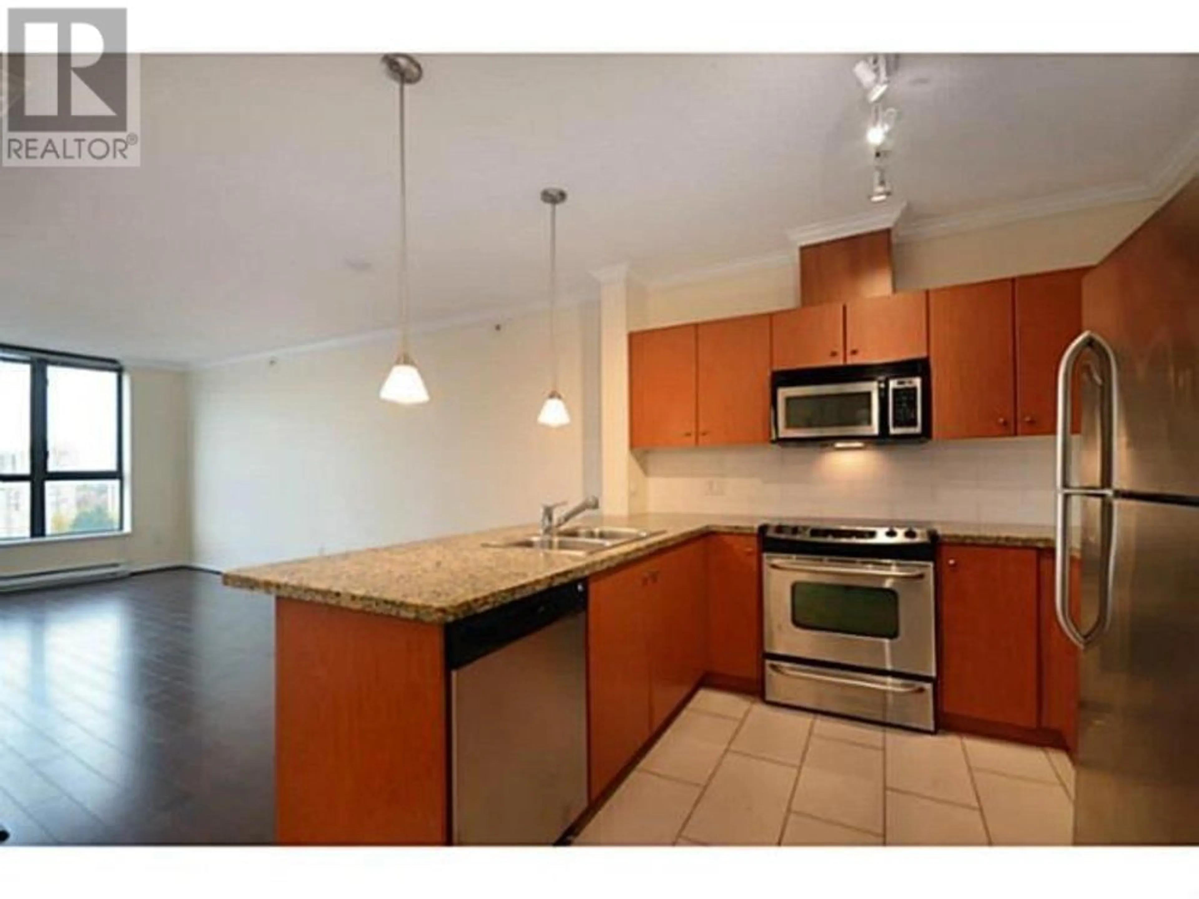 Standard kitchen, unknown for 1709 511 ROCHESTER AVENUE, Coquitlam British Columbia V3K0A2