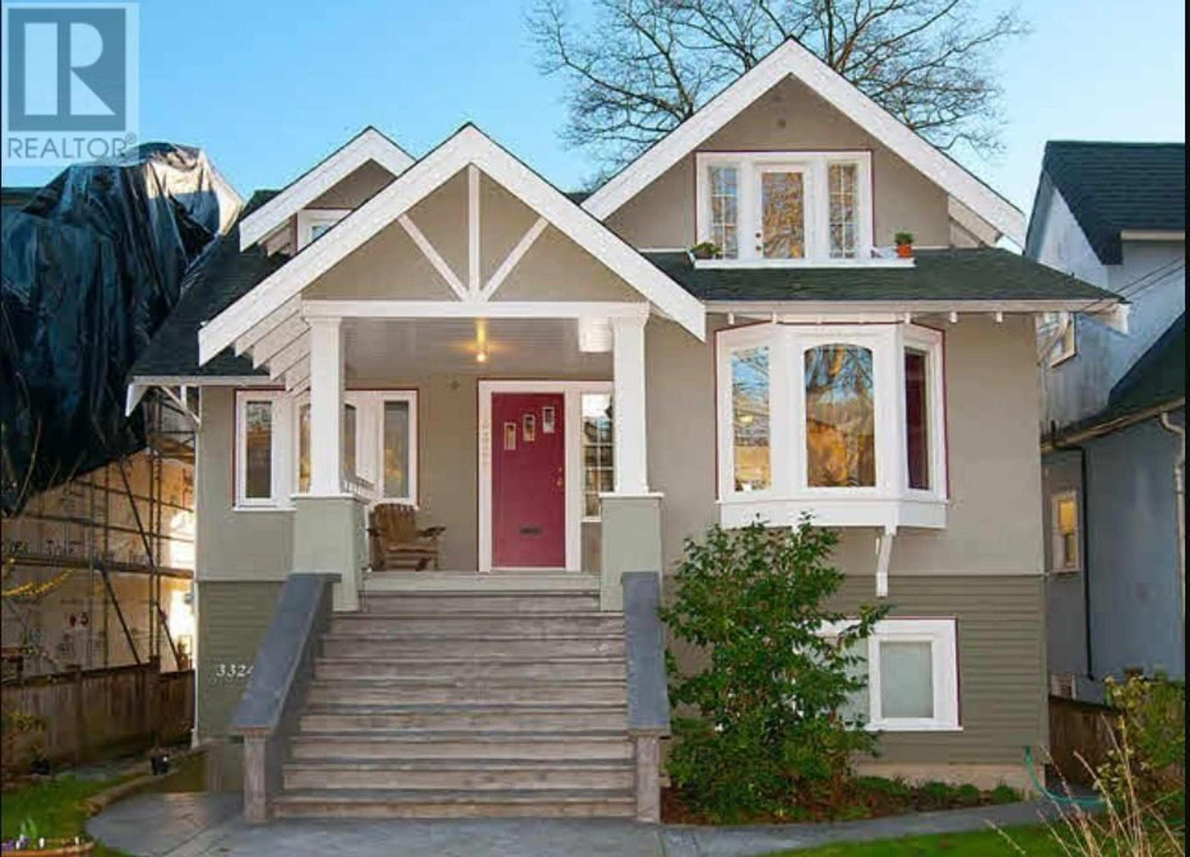 Home with vinyl exterior material, street for 3322 6TH AVENUE, Vancouver British Columbia V6R1T1