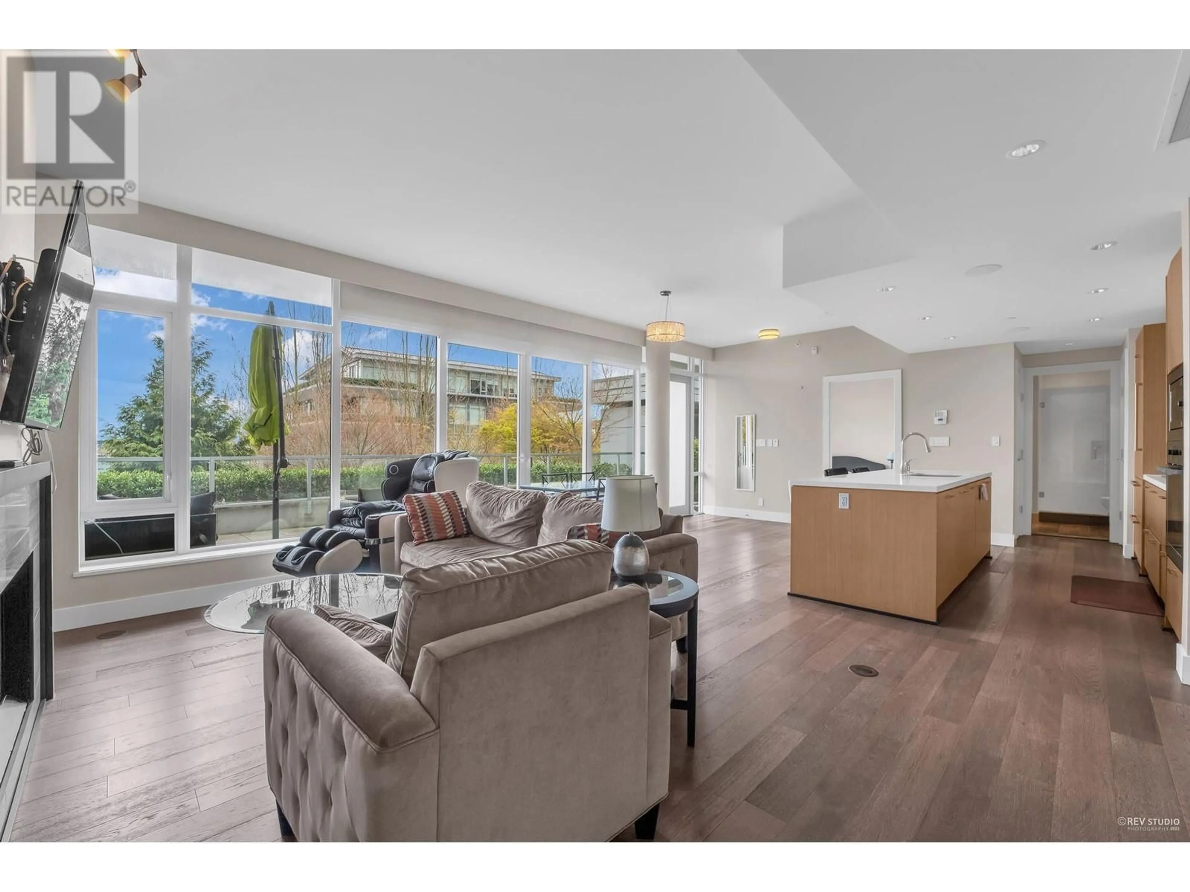 Unknown for 102 - 908 KEITH ROAD, West Vancouver British Columbia V7T1M3